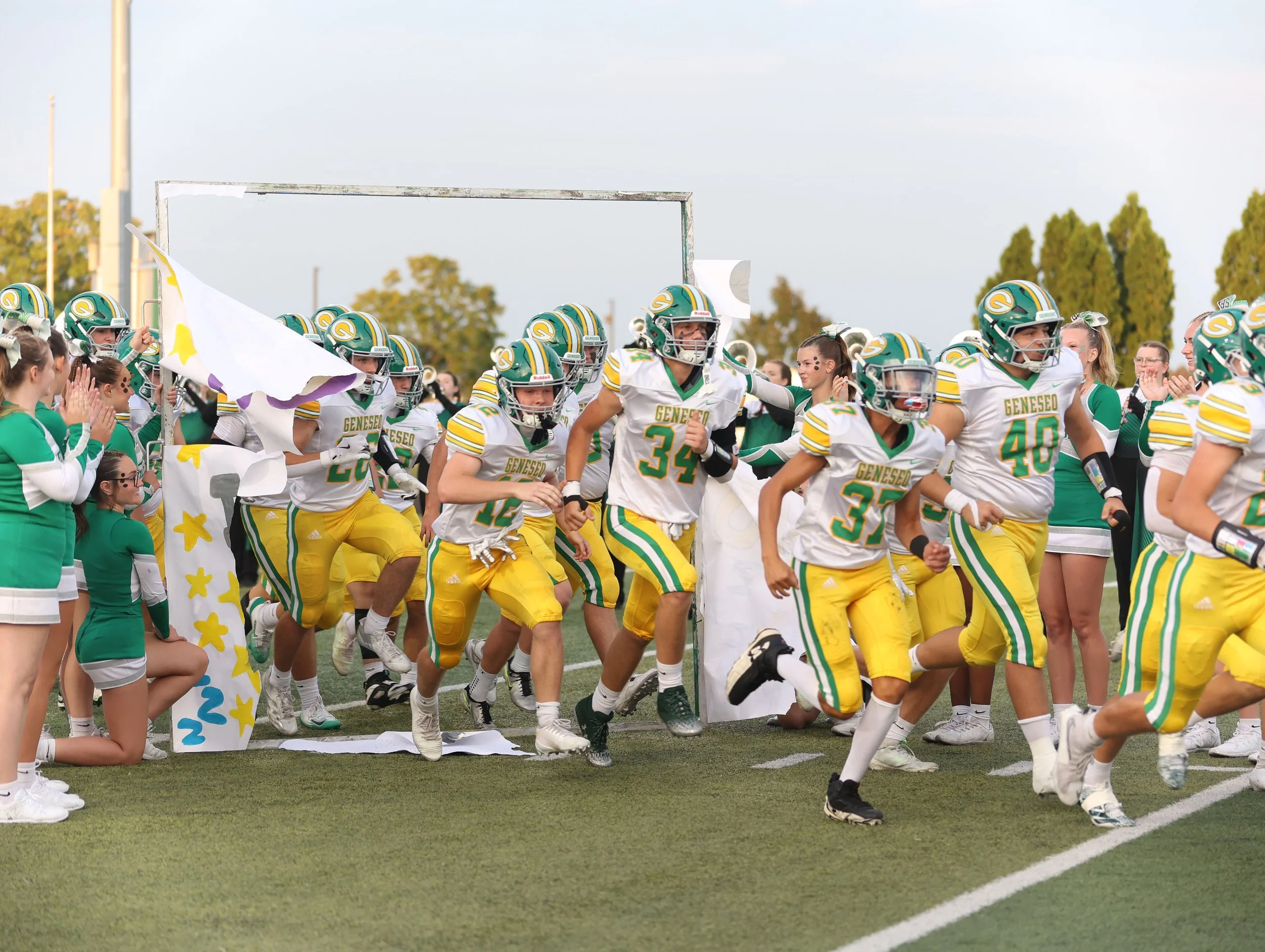 Green Machine Celebrate on Legacy Night with a 26-21 Victory Over Rochelle
