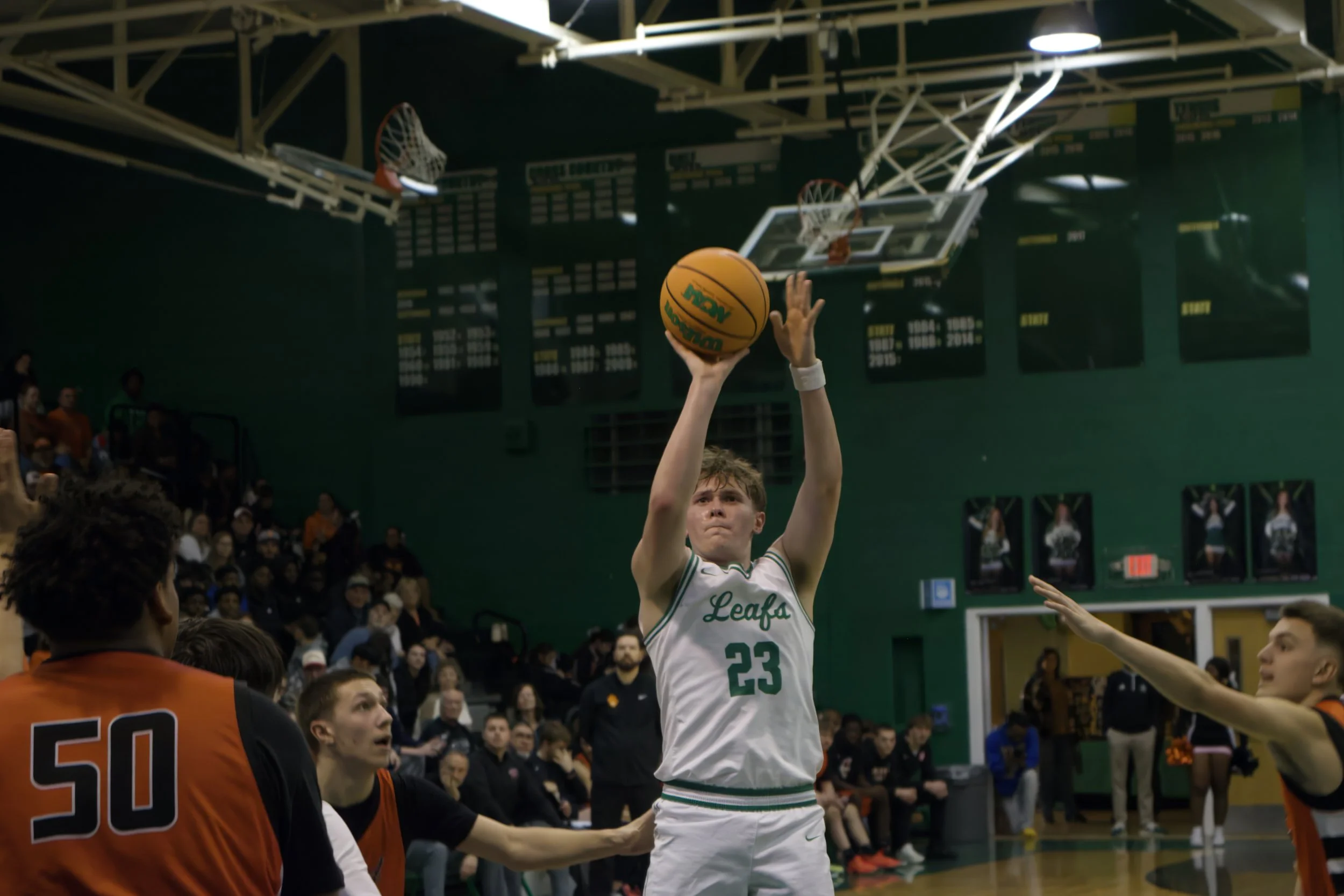 Basketball: Leafs Drop A Pair To UTHS, Orion.