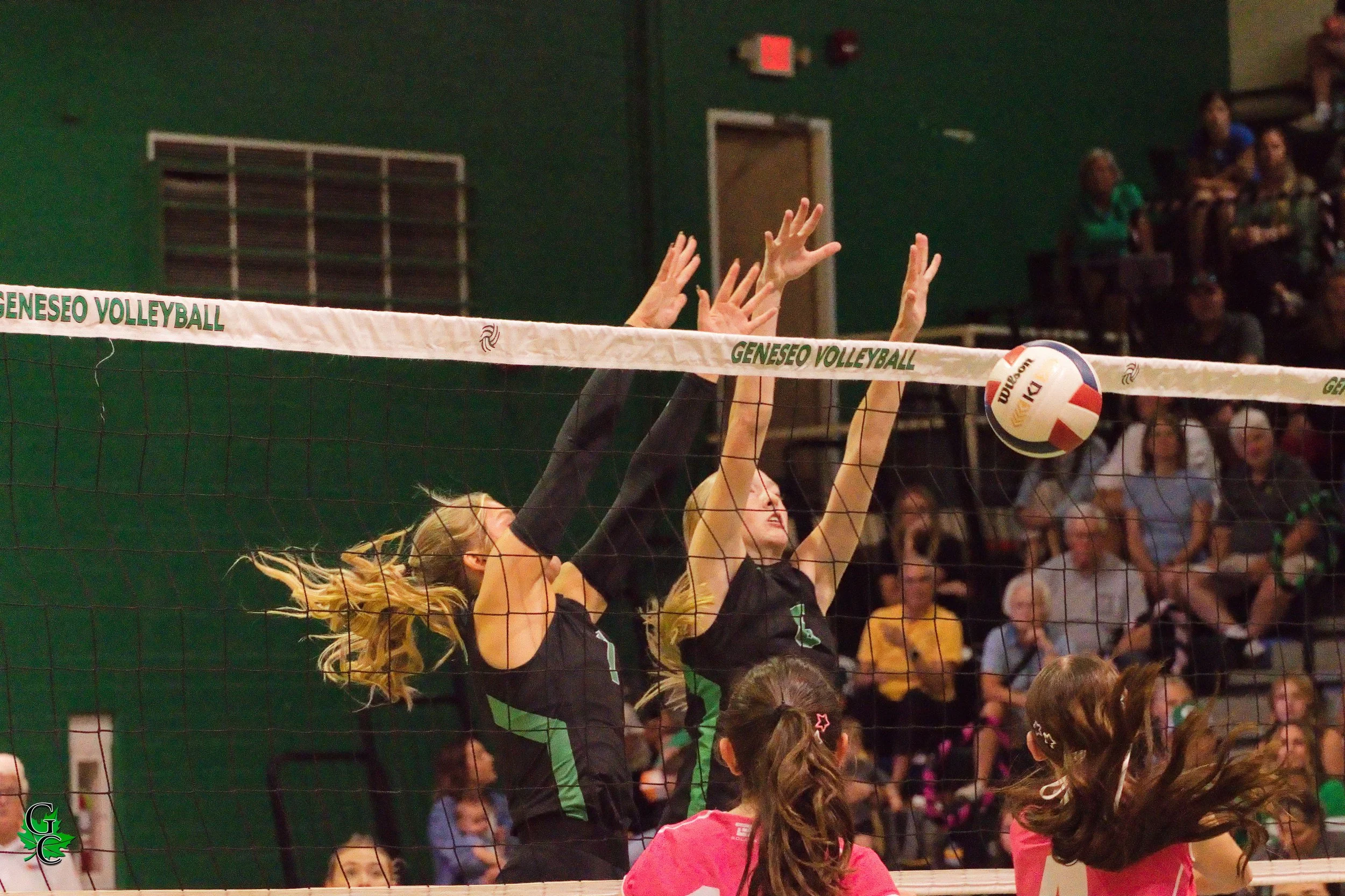 Lady Leafs Bounce Back with Straight-Set Victory