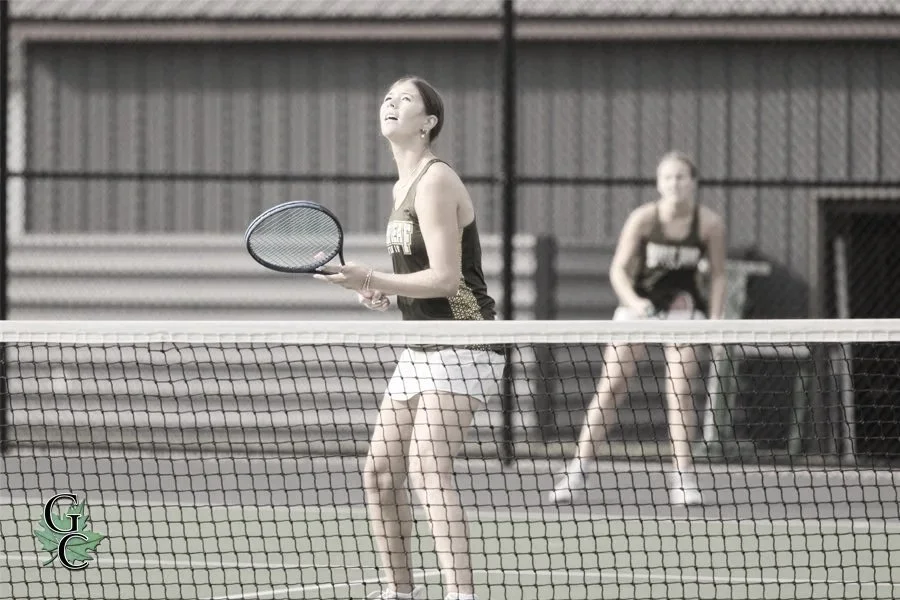 Lady Leafs Shares Top Spot at Eight-Team Tennis Tournament