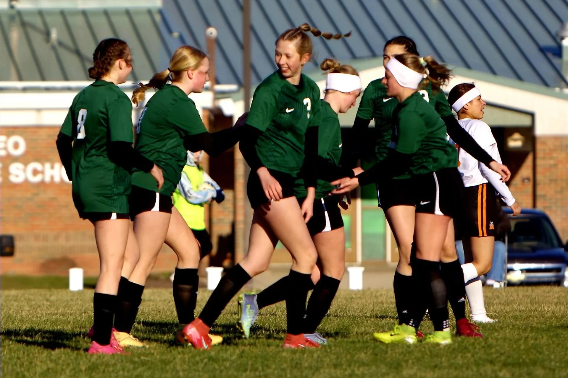 Soccer: Lady Leafs Shutout Dixon, Manual To Improve To 3-0!