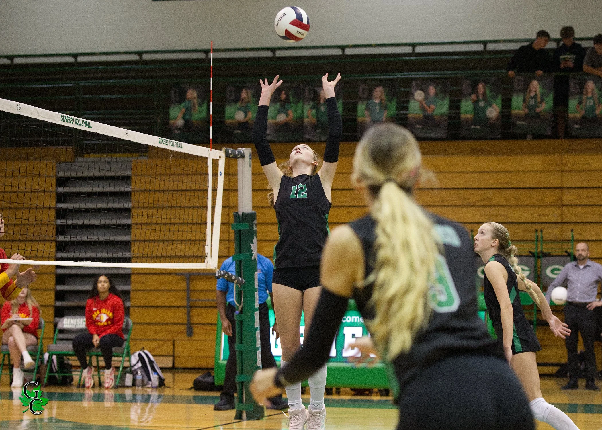 Lady Leafs Extend Winning Streak With Comeback Win
