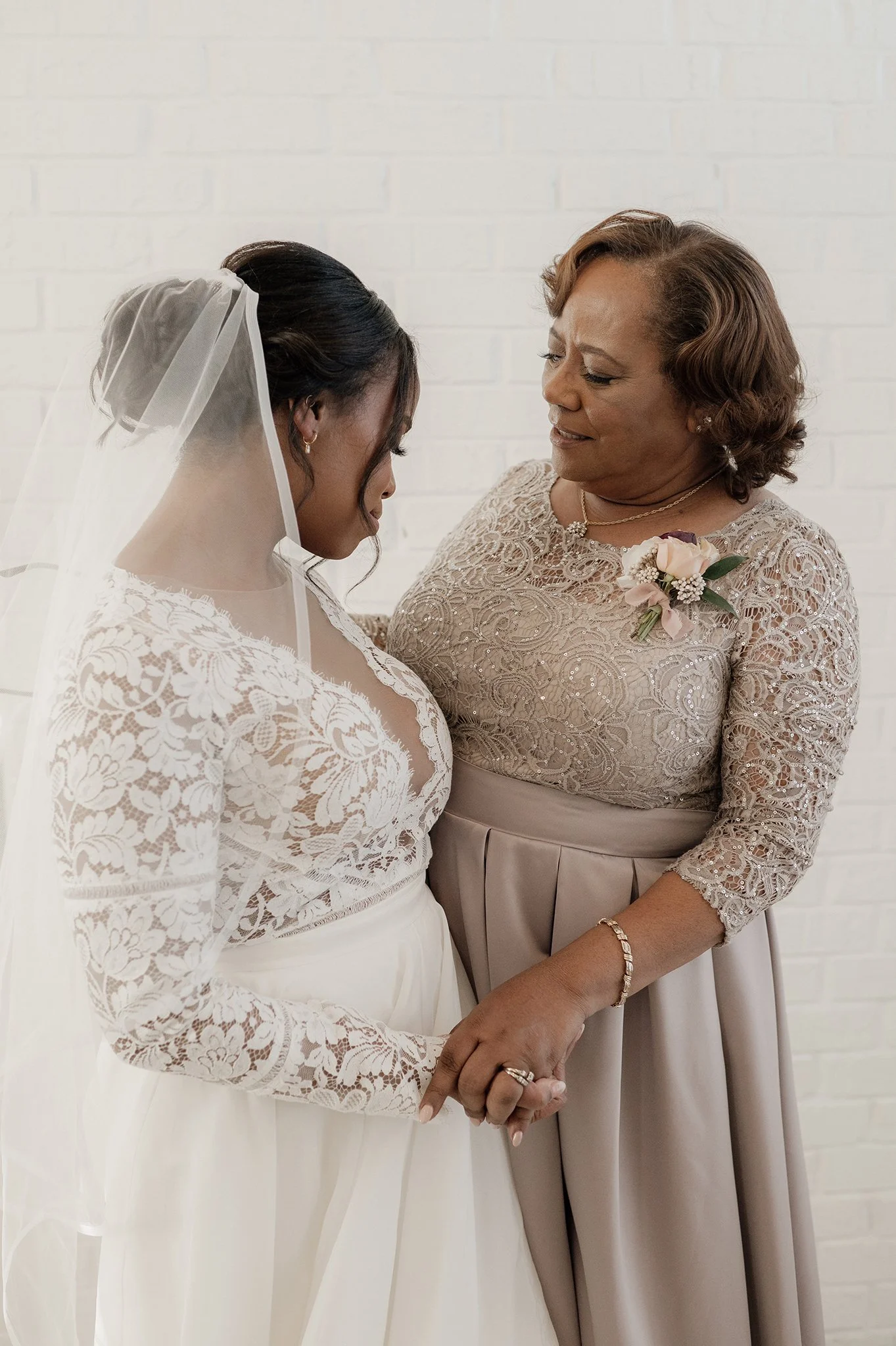 navasota tx wedding _ houston wedding _ houston weddng photographer _ ashley gillen photography _ the gin at hidalgo falls _ brazos valley bride _ houston bride _ jomeg64.jpg