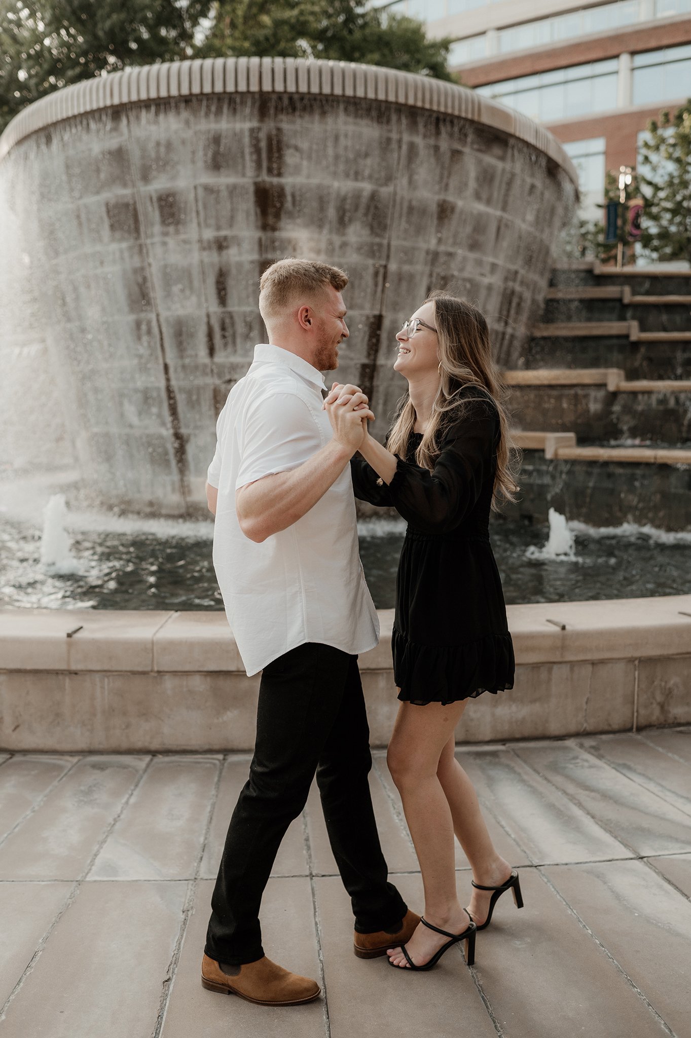 houston engagement photographer _ the woodlands wedding photographer _ the woodlands waterway _ ashley gillen photography _ brides of houston _ kmiagp21.jpg