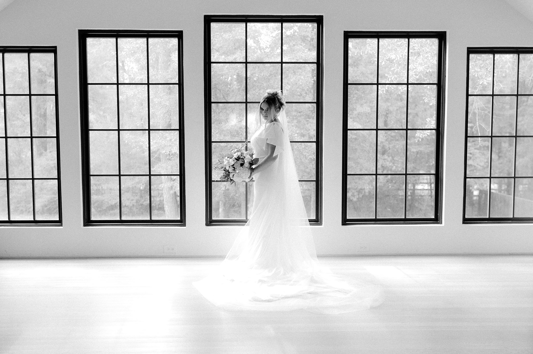 ashley gillen photography _ the oak atilier bridals _ houston bride _ houston wedding photographer _ conroe wedding photographer _ texas brides _ sayb53.jpg