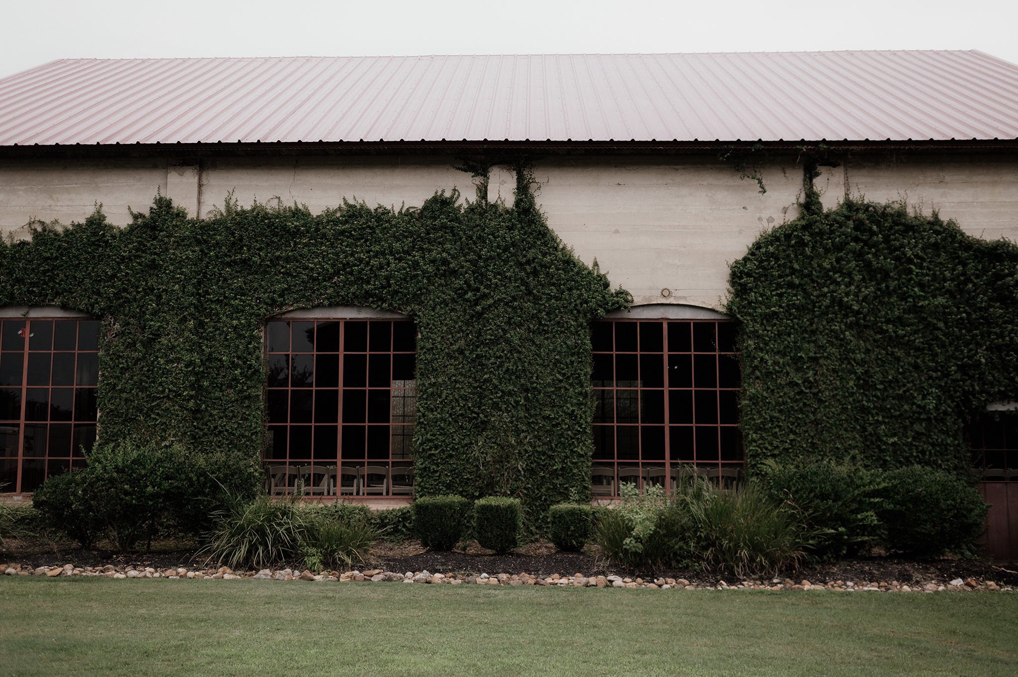 ashley gillen photography _ olde dobbin station _ montgomery tx wedding _ houston wedding photographer _ houston bride _ conroe wedding _sayty1.jpg