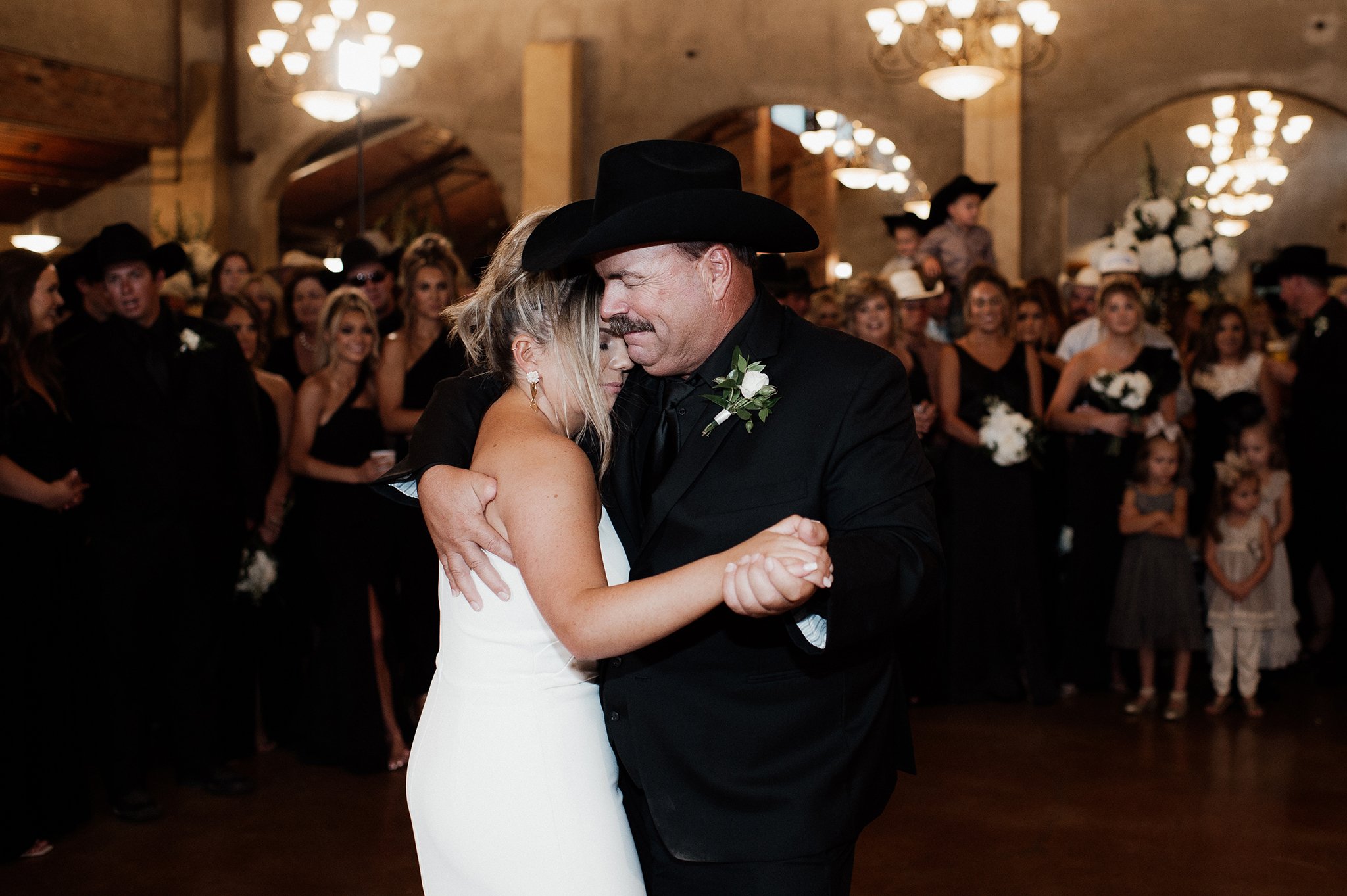 ashley gillen photography _ olde dobbin station _ montgomery tx wedding _ houston wedding photographer _ houston bride _ conroe wedding _sayty113.jpg