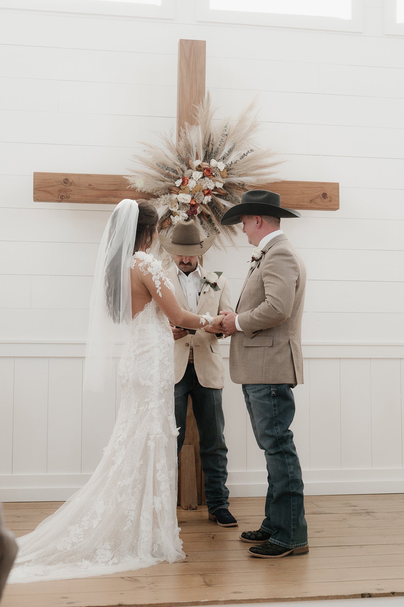 houston tx wedding photographer _ montgomery tx wedding _ arrowhead hill _ ashley gillen photography _ bayry78.jpg