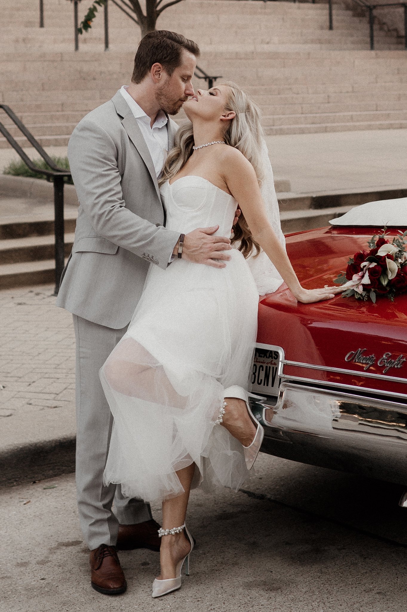 houston elopement photograper _ houston wedding photographer _ parking garage wedding _ ashley gillen photography _ conroe wedding photographer _ steam15.jpg