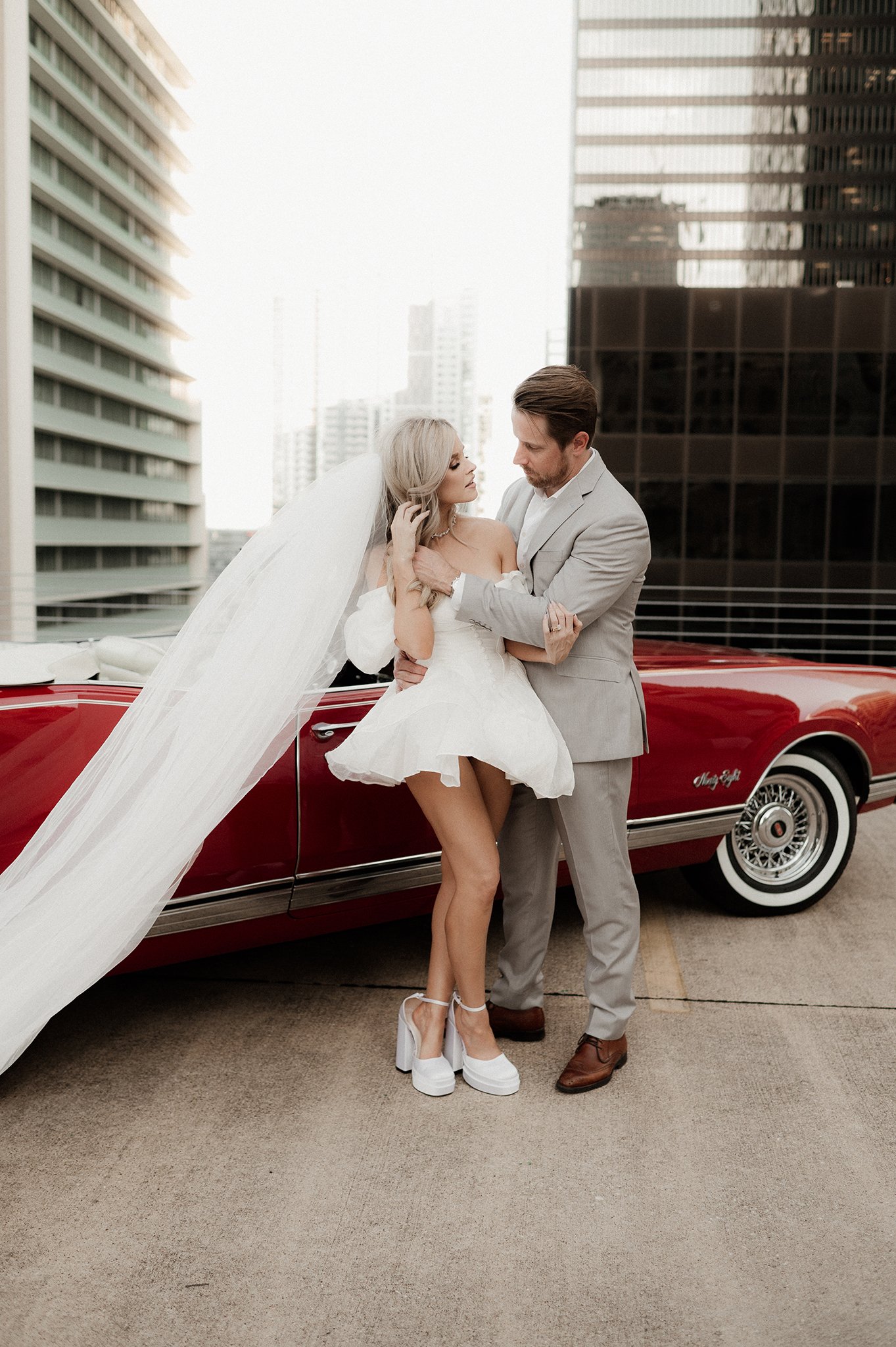 houston elopement photograper _ houston wedding photographer _ parking garage wedding _ ashley gillen photography _ conroe wedding photographer _ steam69.jpg