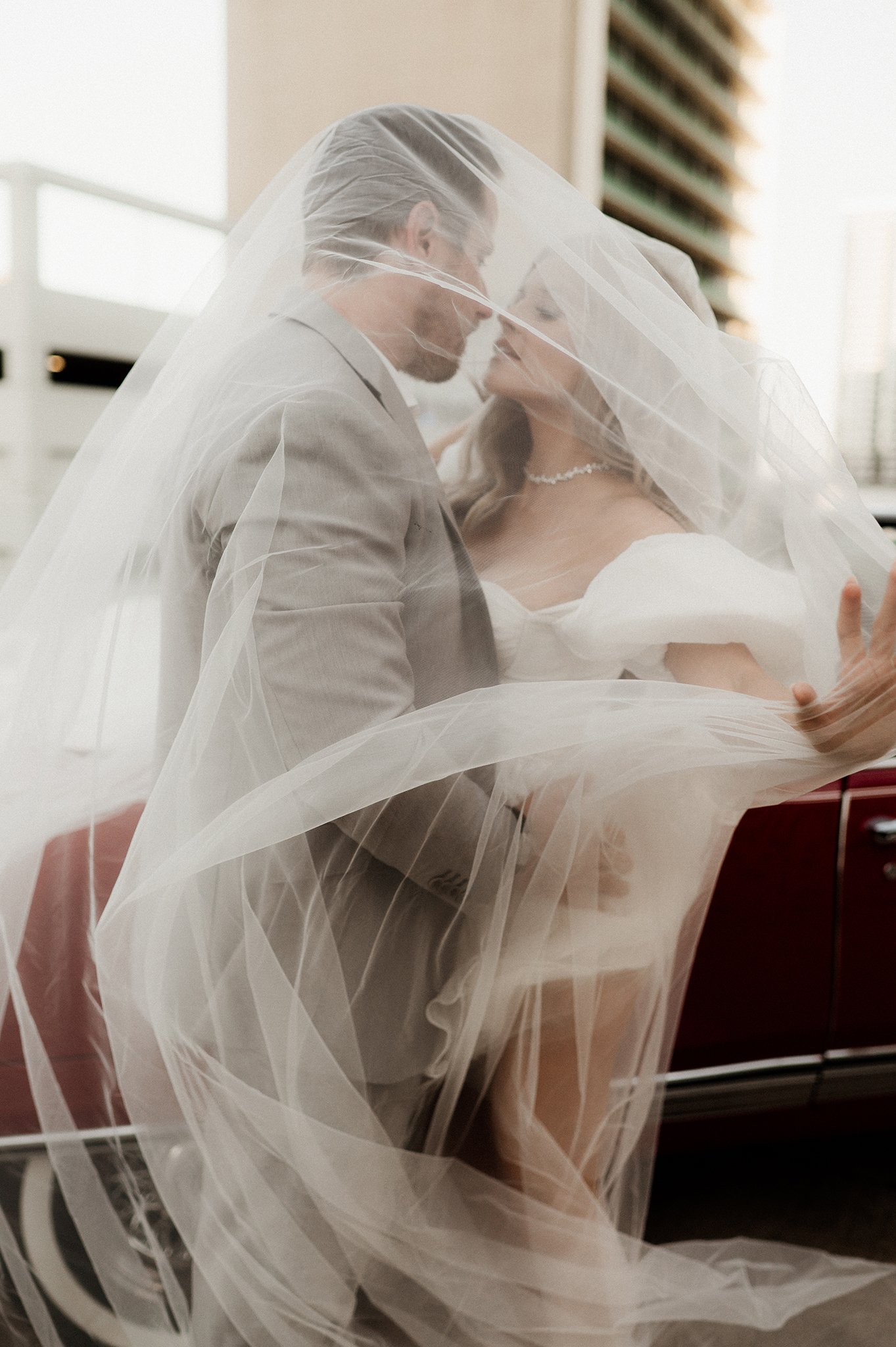 houston elopement photograper _ houston wedding photographer _ parking garage wedding _ ashley gillen photography _ conroe wedding photographer _ steam76.jpg