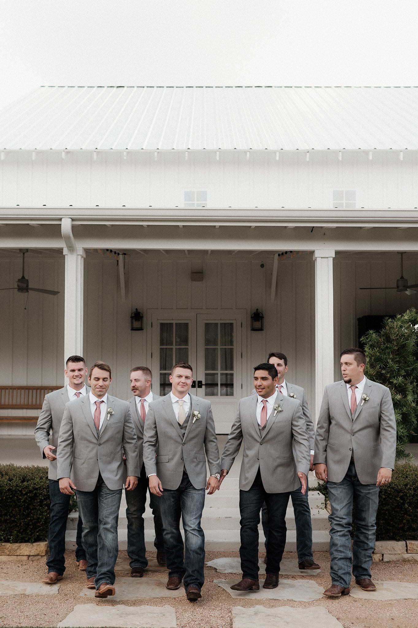 montgomery tx wedding _ the farmhouse _ houston wedding photographer _ tifc32.jpg