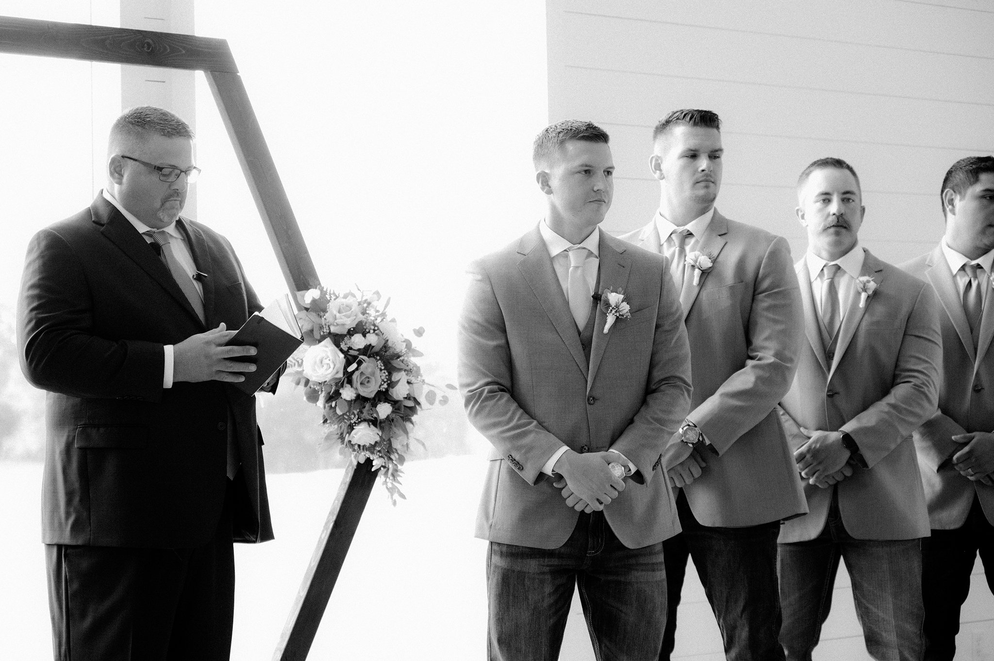 montgomery tx wedding _ the farmhouse _ houston wedding photographer _ tifc50.jpg