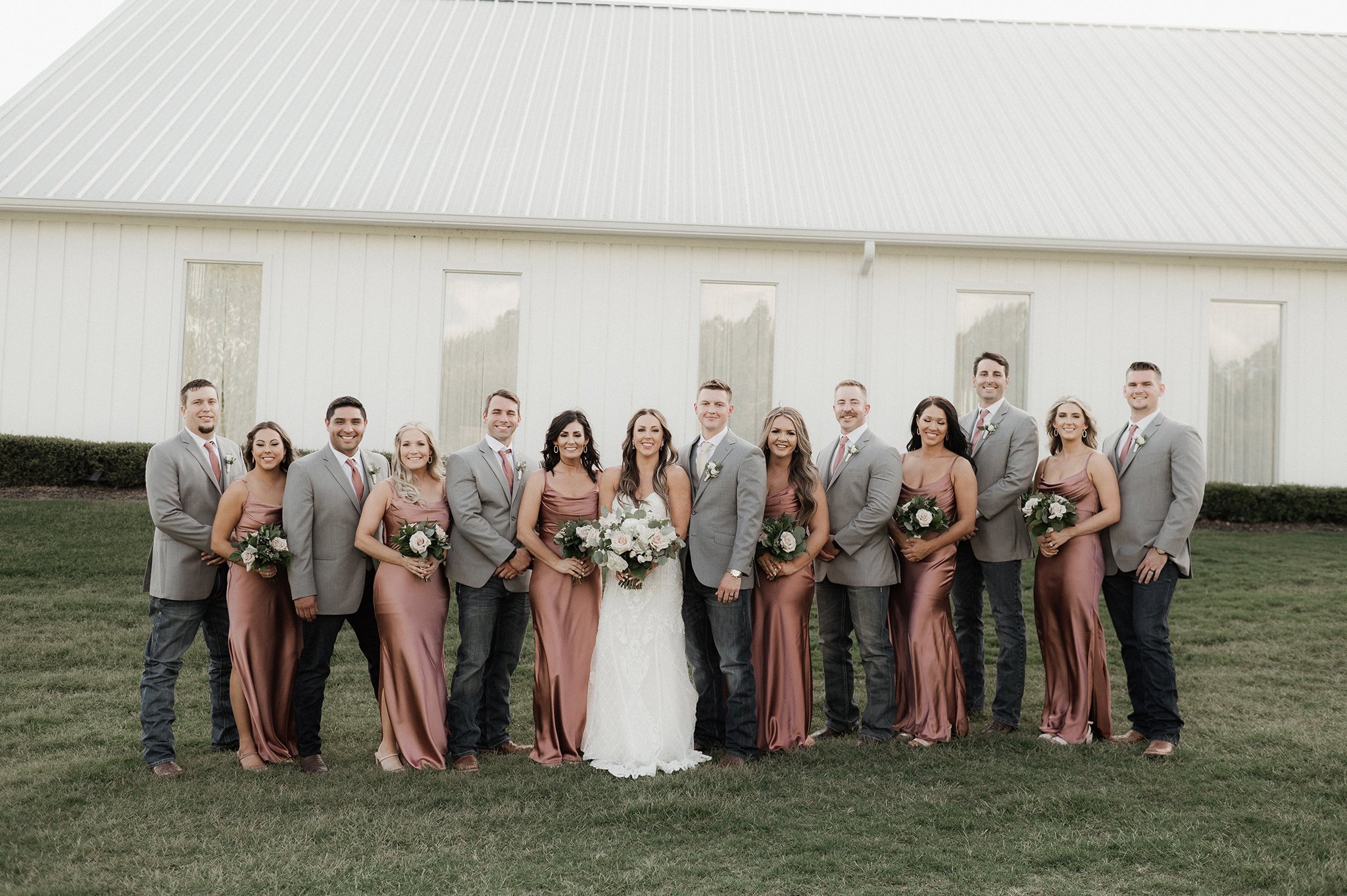 montgomery tx wedding _ the farmhouse _ houston wedding photographer _ tifc66.jpg