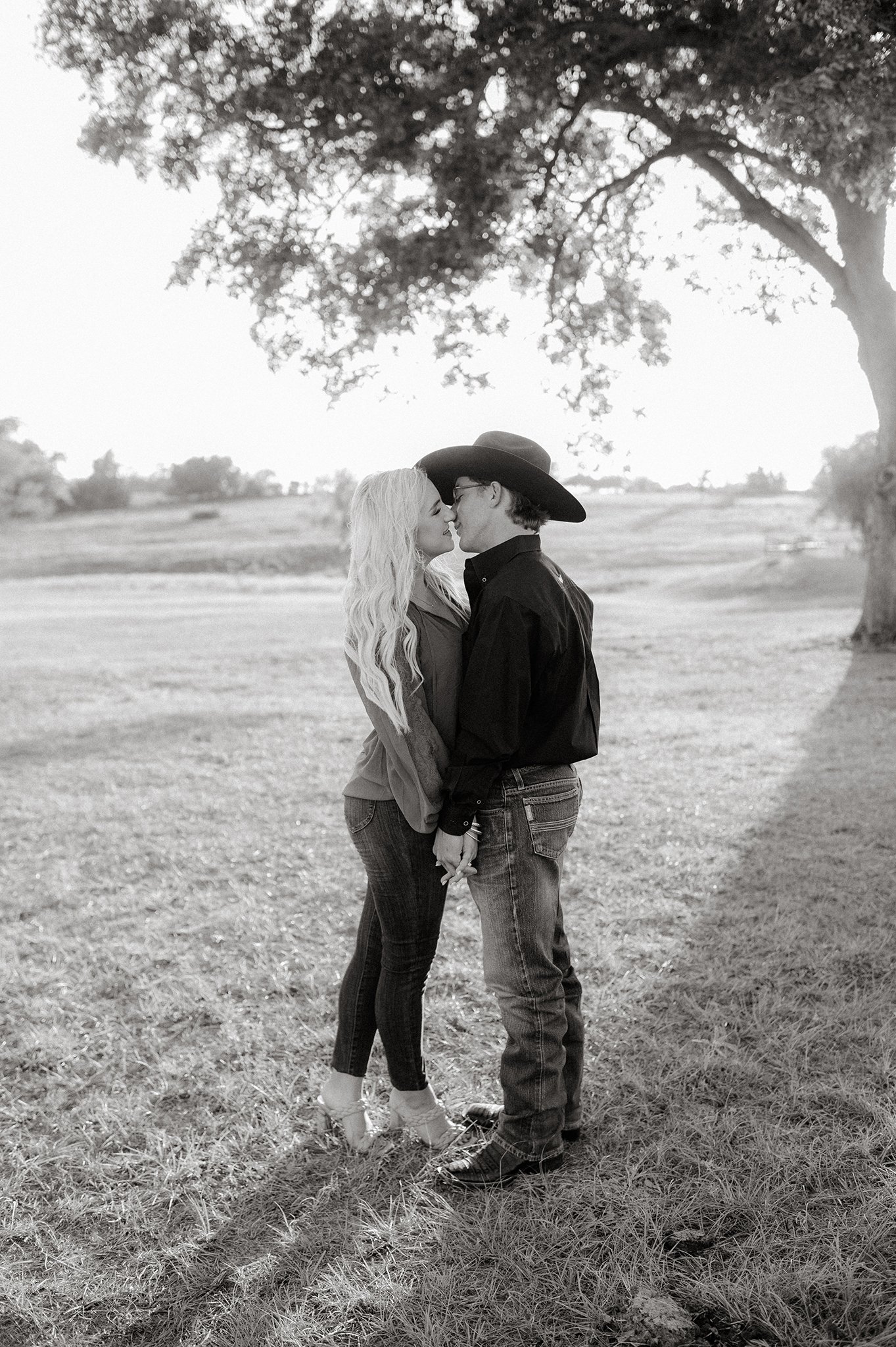 college station engagement _ 7d ranch _ conroe engagment photographer _ houston engagement photographer _ remeykay _ country engagement _ pbr engagement 26.jpg