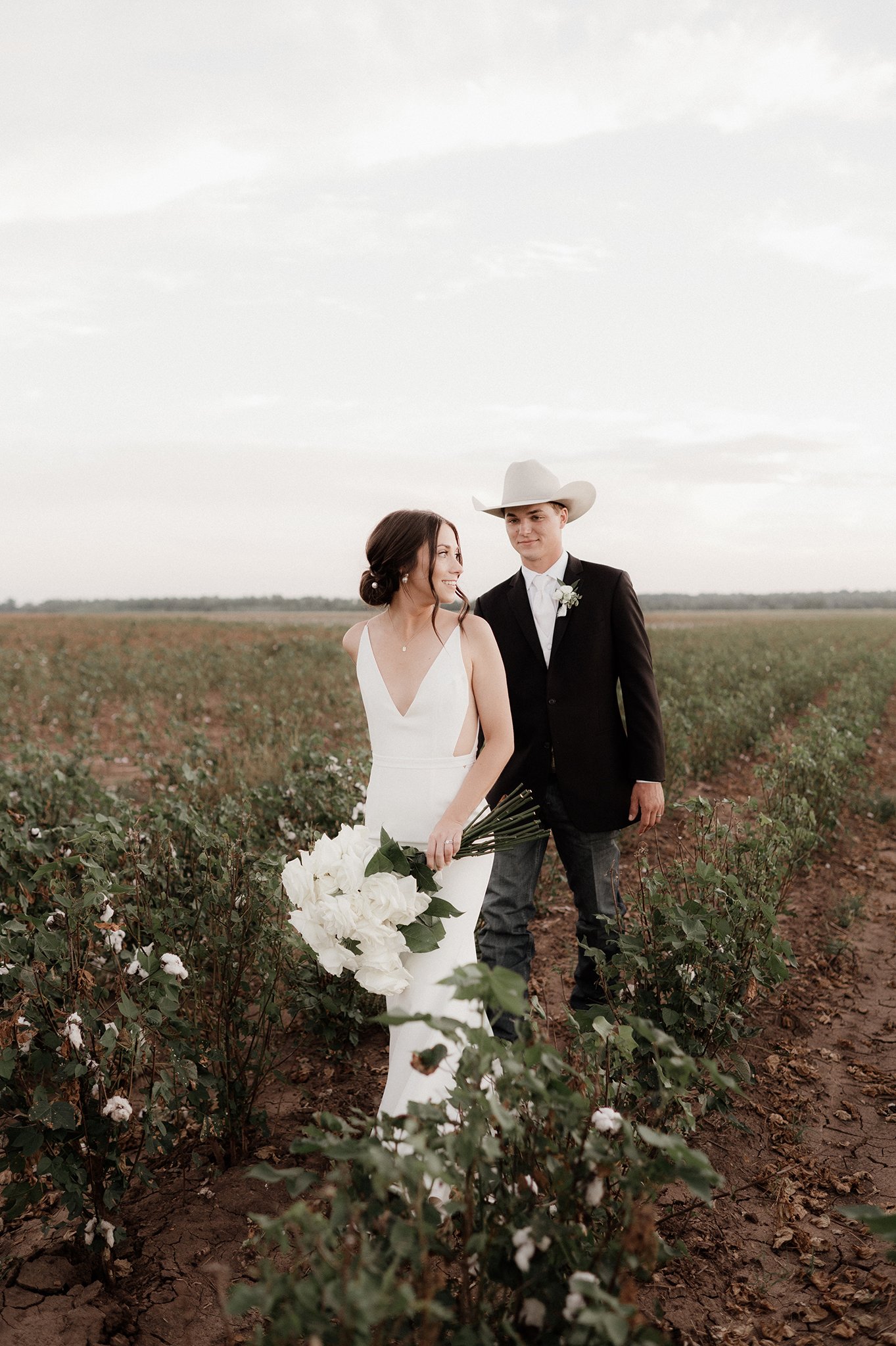 the gin at hidalgo falls _ navasota wedding photographer _ college station wedding photographer _ brazos valley bride _ houston bride to be _ houston wedding photographer _ ashley gillen photography _ gabcol125.jpg