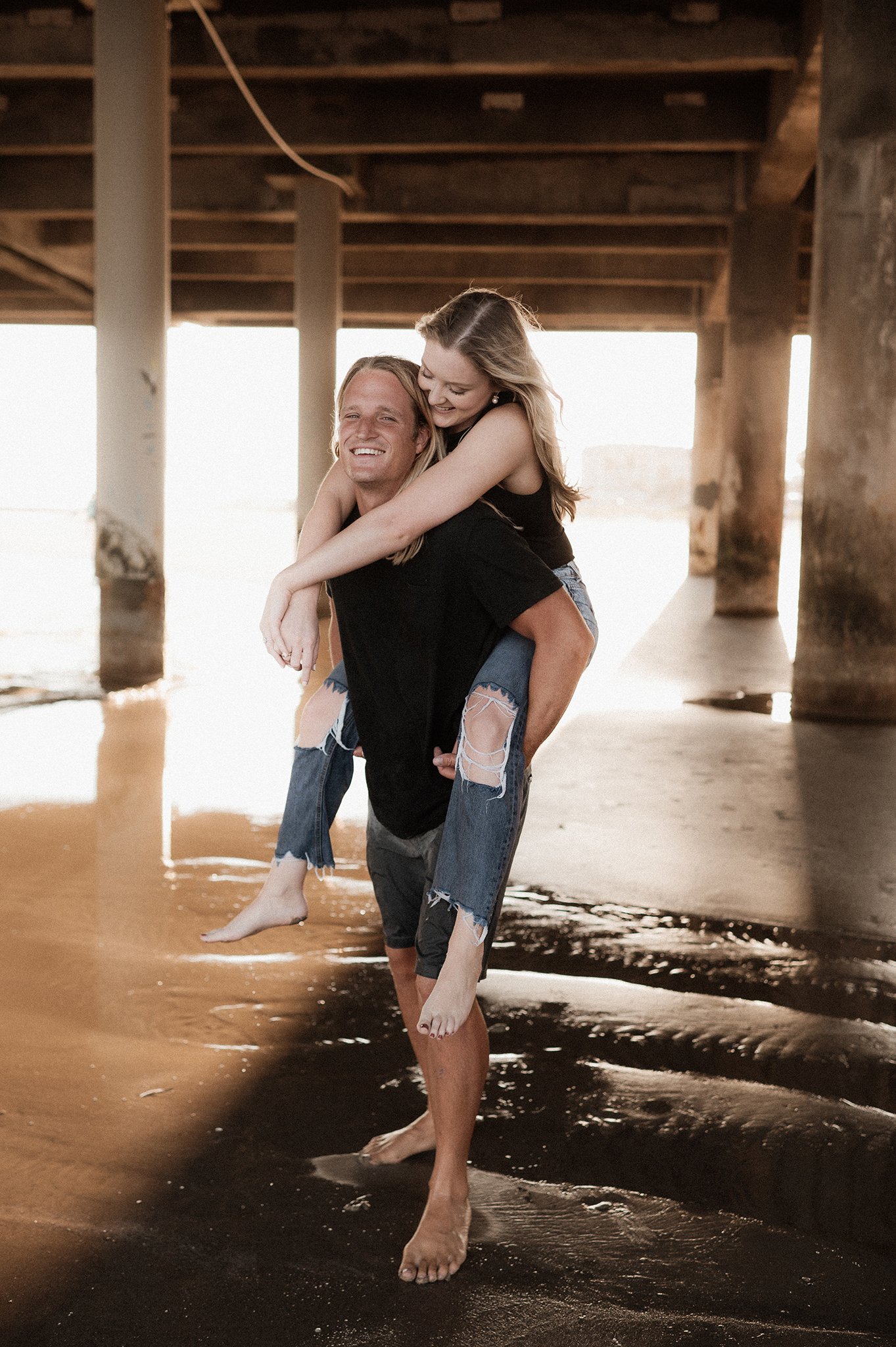 galveston tx enagement _ ashley gillen photography _ houston wedding photogapher _ galveston wedding photographer _ houston engagement _ brides of texas _ beach engagment _ gradymeg67.jpg