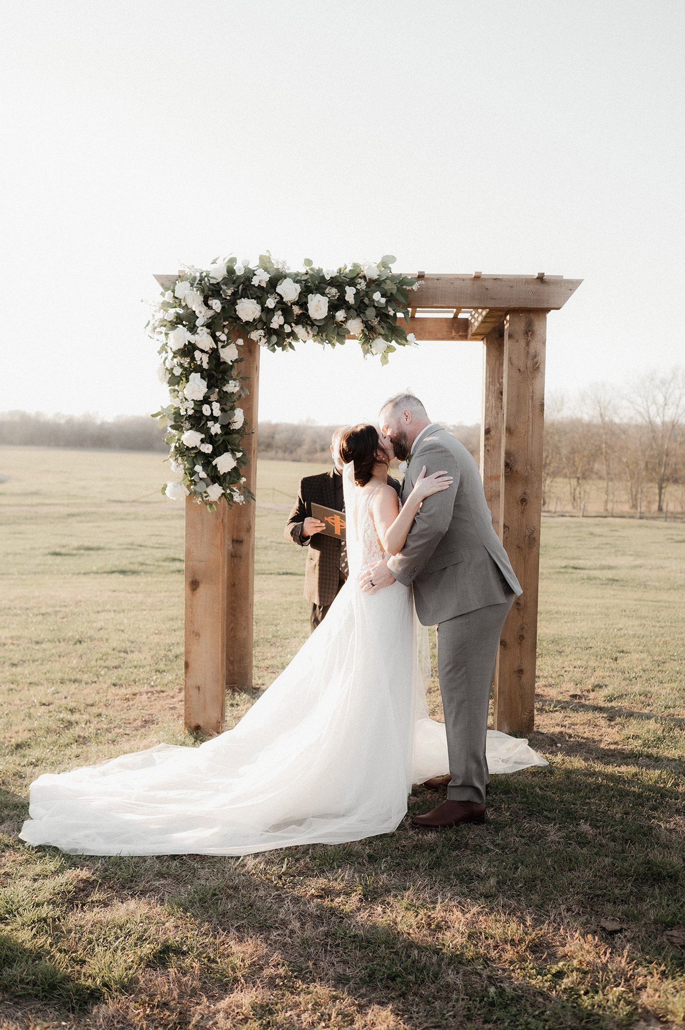 montgomery wedding photographer _ houston wedding photographer _ texas micro wedding _ country micro wedding _ houston wedding photographer _ bol86.jpg