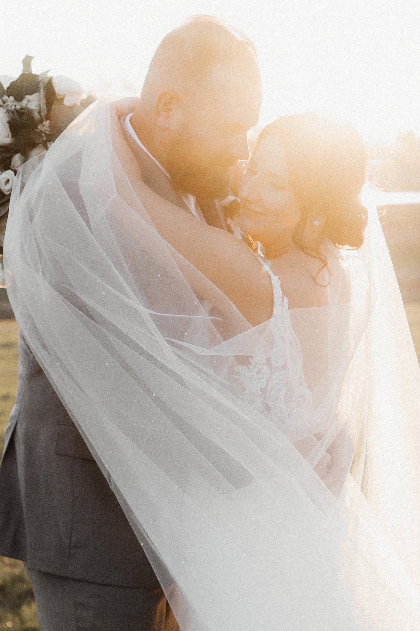 montgomery wedding photographer _ houston wedding photographer _ texas micro wedding _ country micro wedding _ houston wedding photographer _ bol107.jpg