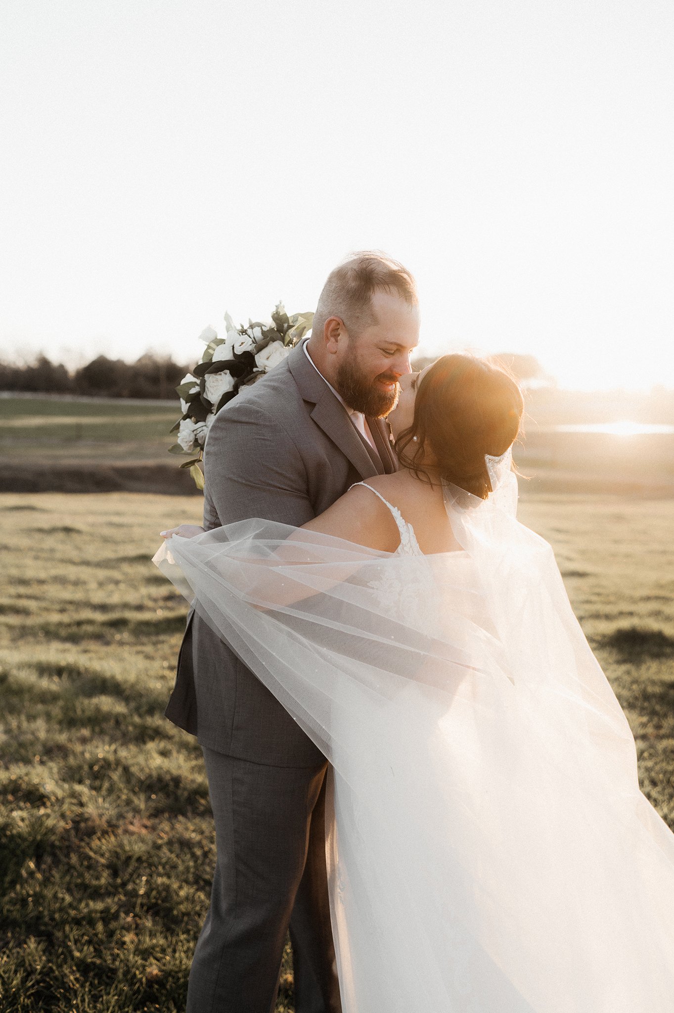 montgomery wedding photographer _ houston wedding photographer _ texas micro wedding _ country micro wedding _ houston wedding photographer _ bol117.jpg