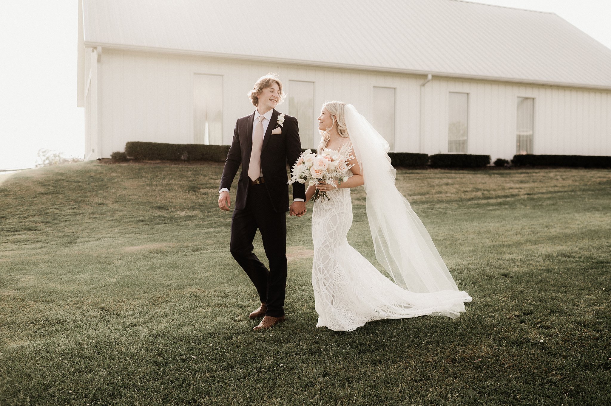 Montgomery TX Wedding _ The Farmhouse _ Ashley Parker _ Houston Wedding Photographer _ Mongtomery Wedding Photographer _ AP103.jpg