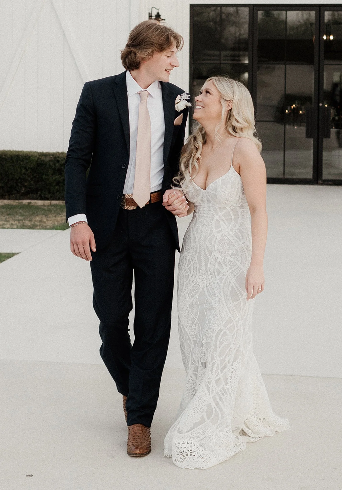 Montgomery TX Wedding _ The Farmhouse _ Ashley Parker _ Houston Wedding Photographer _ Mongtomery Wedding Photographer _ AP169.jpg
