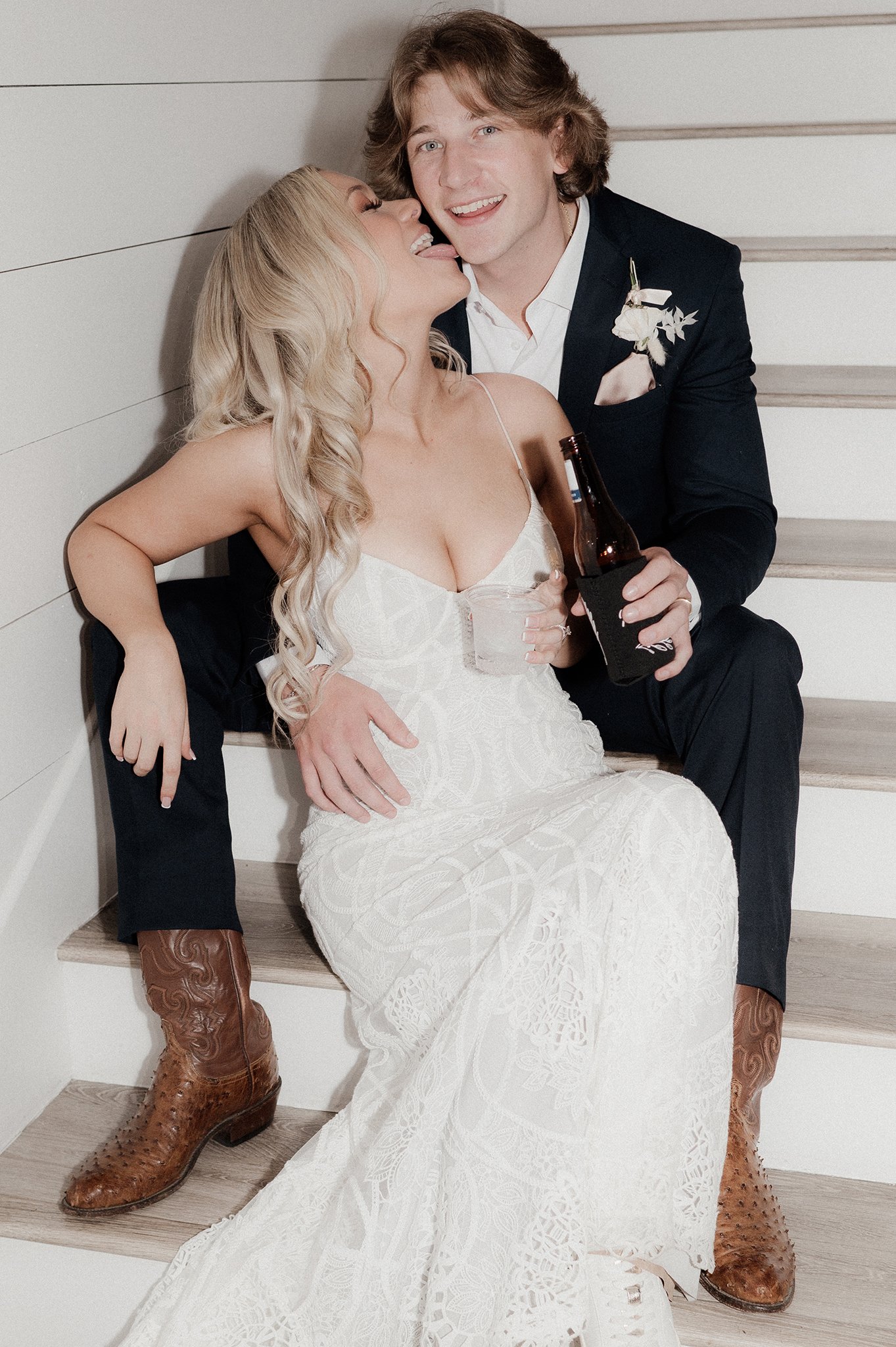 Montgomery TX Wedding _ The Farmhouse _ Ashley Parker _ Houston Wedding Photographer _ Mongtomery Wedding Photographer _ AP198.jpg