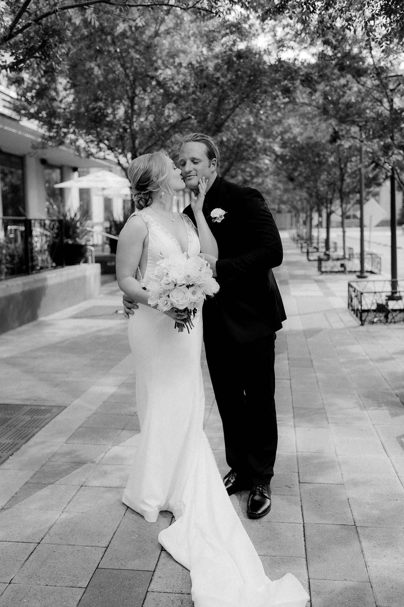 houston tx wedding photographer _ brides of houston _ houston weddings _ the grove houston _ hilton houston _ ashley gillen photography _ meggrady82.jpg