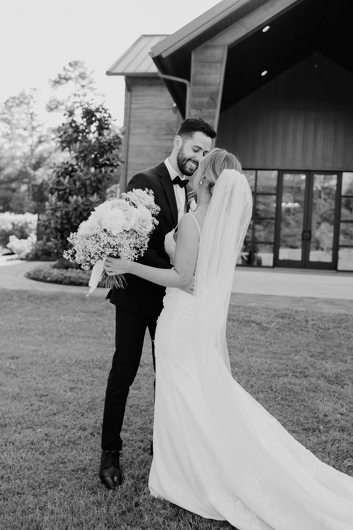 montgomery tx wedding _ houston tx wedding _ houston wedding photographer _ conroe wedding photograpeher _ ashley gillen photography _ the luminaire _ jamieelyse112.jpg