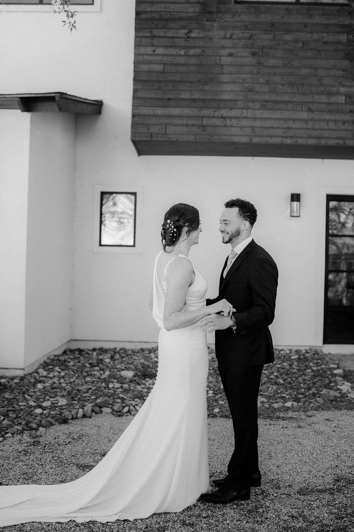 austin tx wedding photographer _  hidden falls venue _ dripping springs wedding _ austin weddings _ austin bride _ courtvic64.jpg