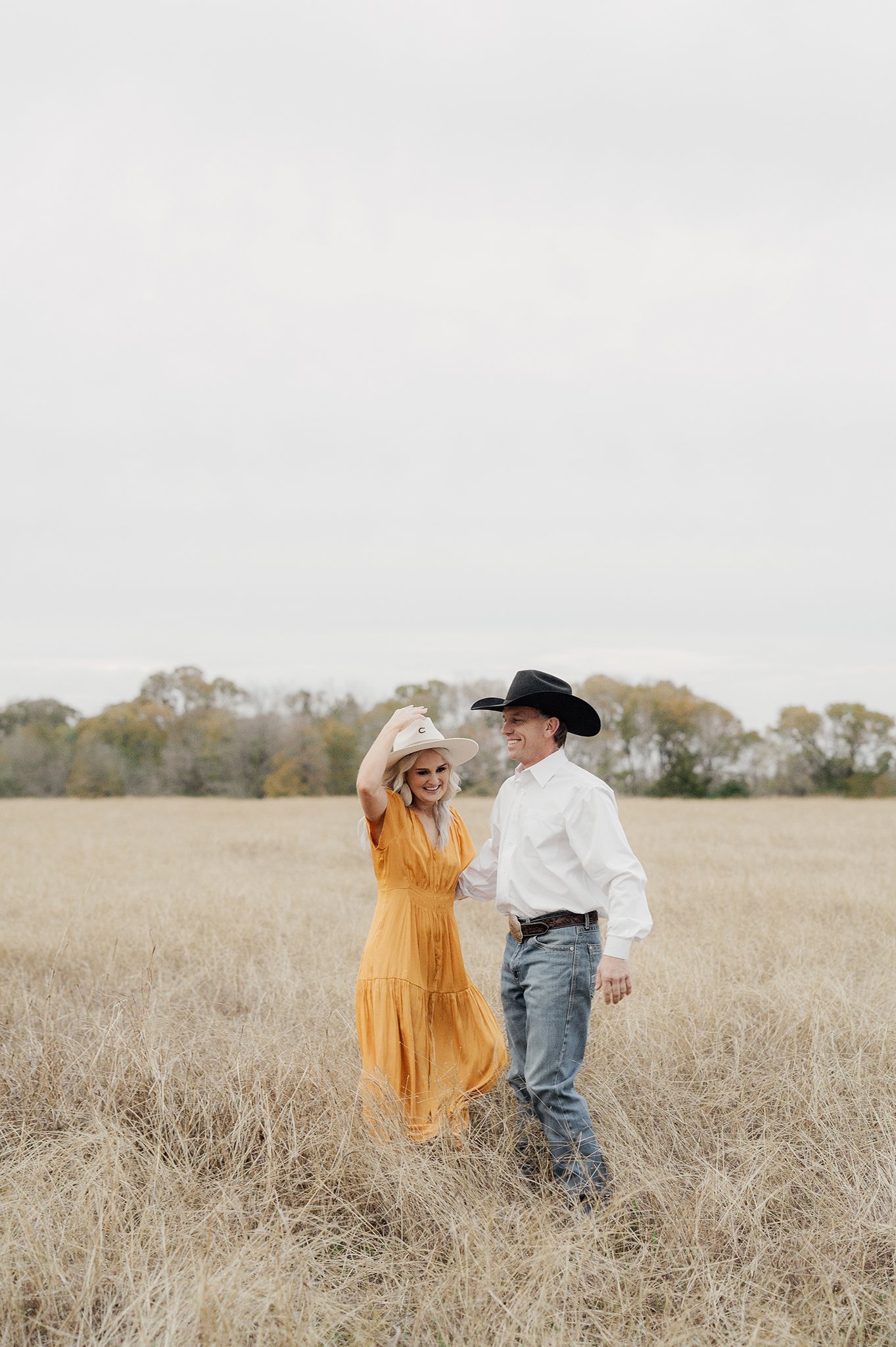 conroe tx engagement _ houston tx engagement _ austin engagement _ houston wedding photographer _ conroe photographer _ austin photographer _ montgomery wedding photographer _ deep in the heart farms _ agcale61.jpg