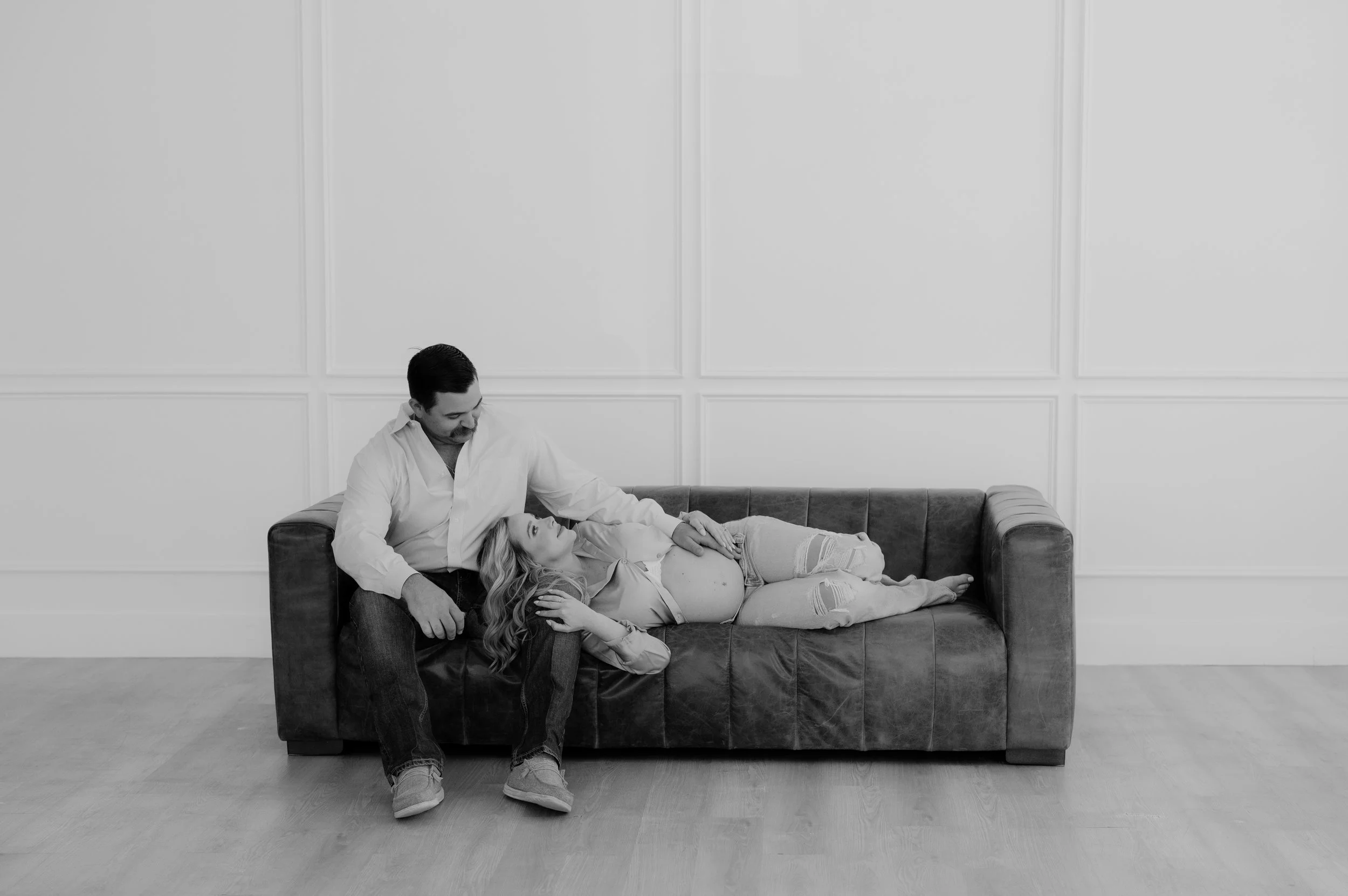 Houston TX Maternity : The Lumen Room : Mary + Blake
