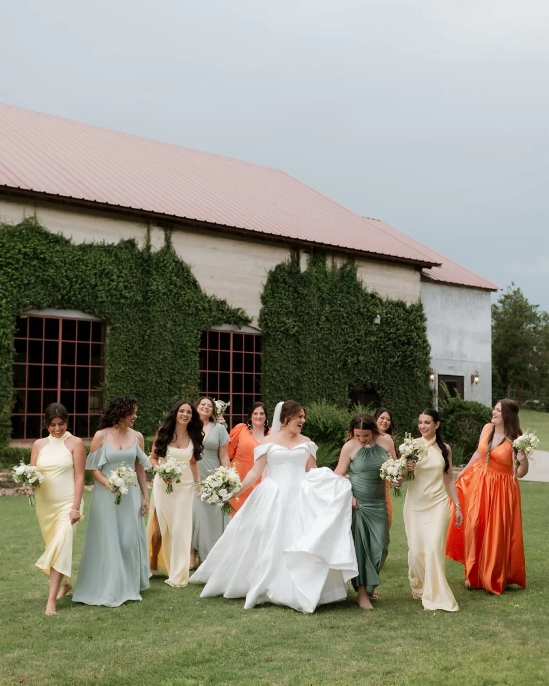 Lifelong besties with a front row seat. Photoshoot with your girls is a must!!