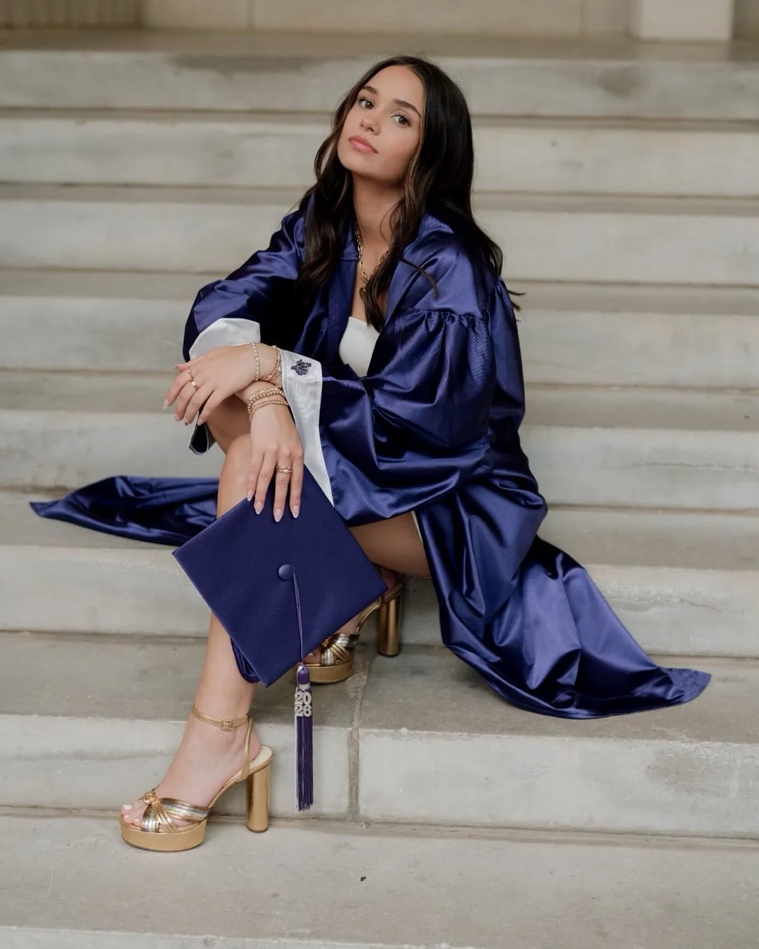 Dear Seniors,

time is flying but it&rsquo;s not too late! 🎓 Book your session now for a quick turnaround and memories that last forever.

Book your session before the end of this month and receive : 

🎓50 wallets or 5 4x6&rsquo;s,
🎓2 8x10&rsquo;s