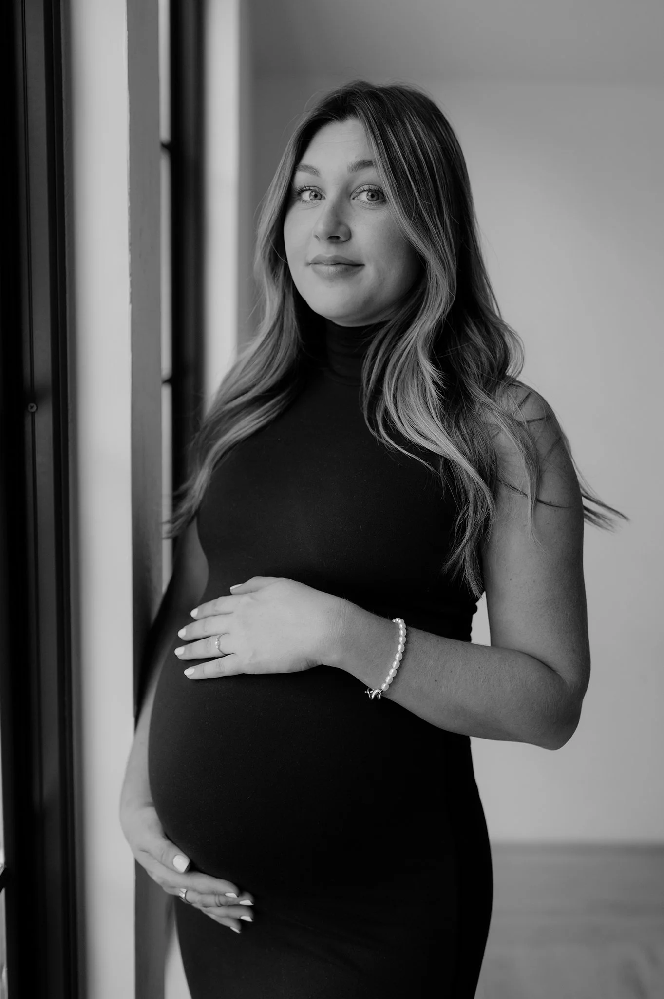 conroe-tx-maternity-photographer-the-oak-atilier-loganmad2.jpg