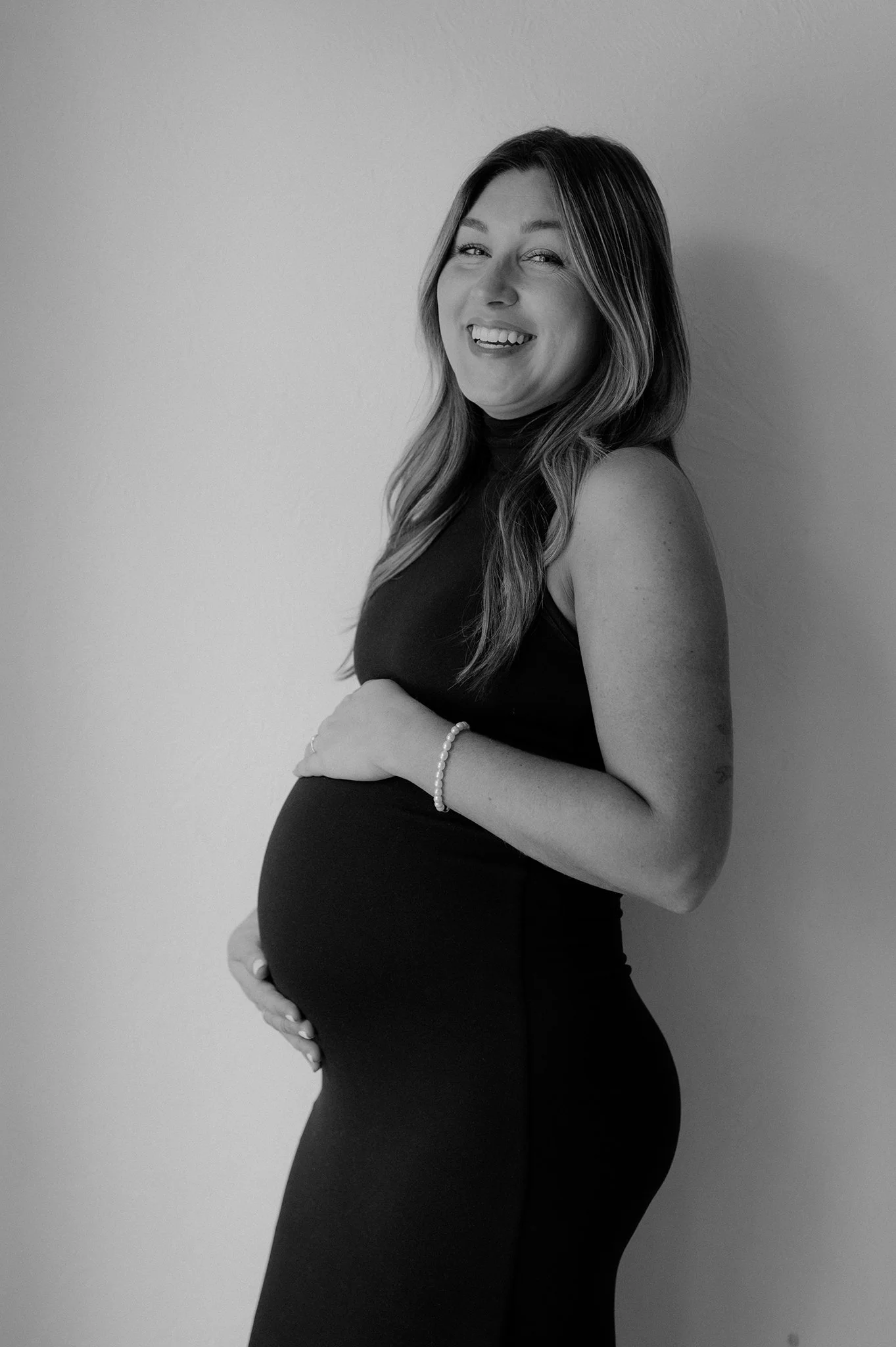 conroe-tx-maternity-photographer-the-oak-atilier-loganmad15.jpg