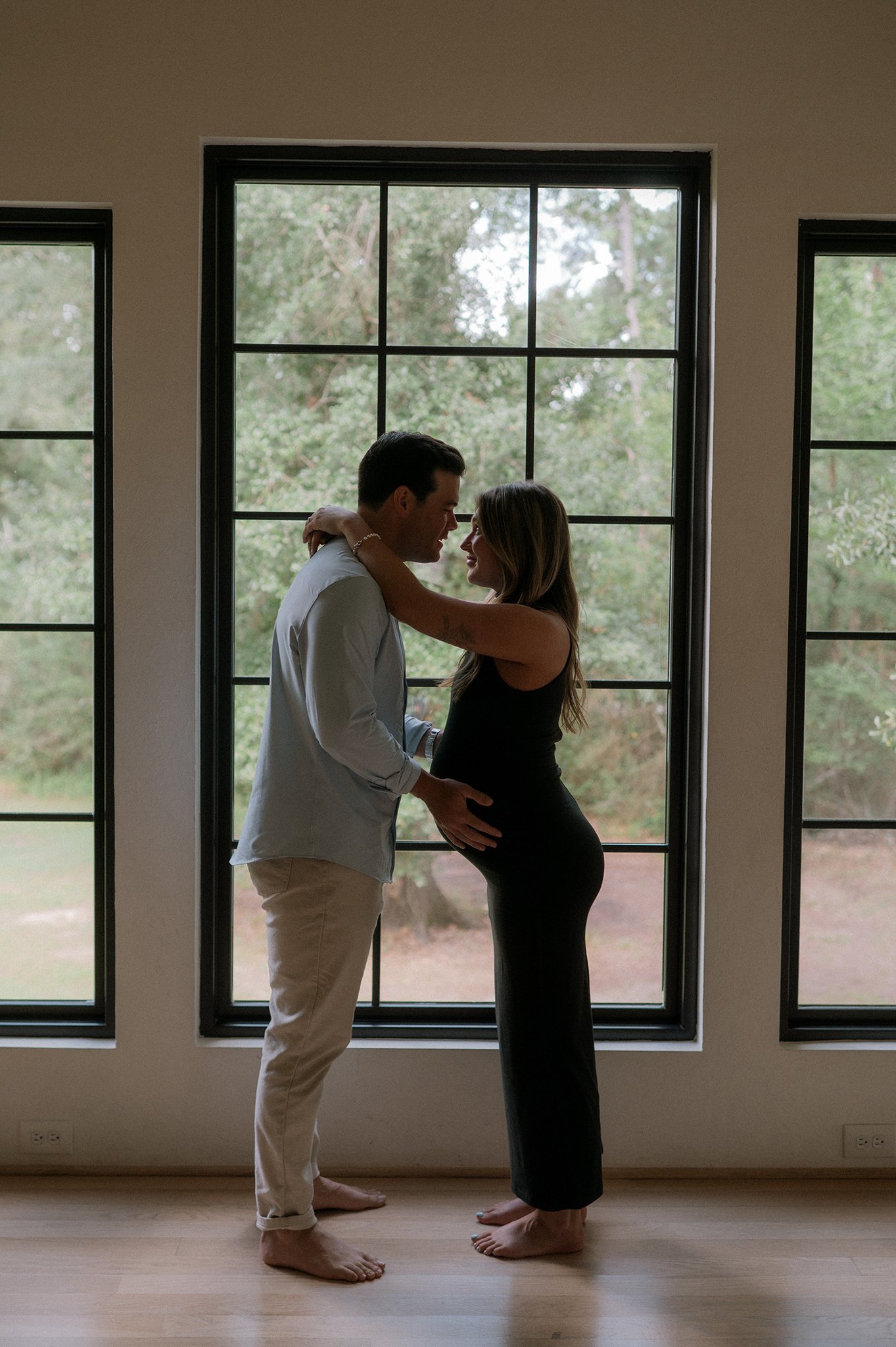conroe-tx-maternity-photographer-the-oak-atilier-loganmad24.jpg