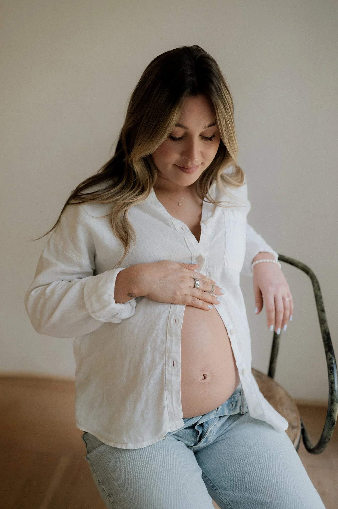 conroe-tx-maternity-photographer-the-oak-atilier-loganmad31.jpg