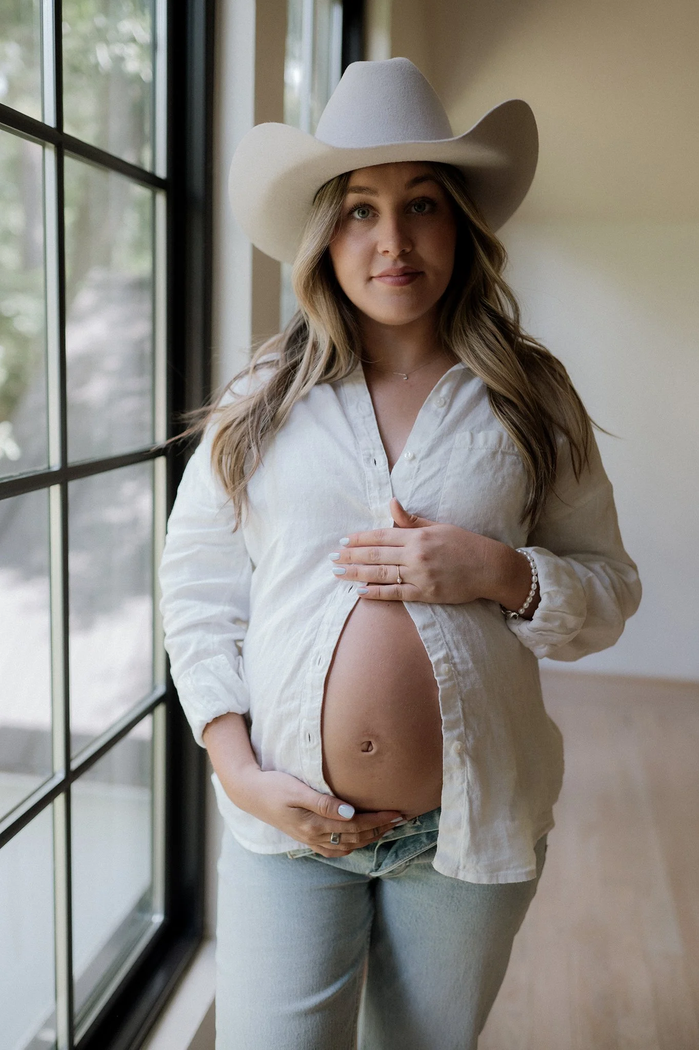 conroe-tx-maternity-photographer-the-oak-atilier-loganmad66.jpg