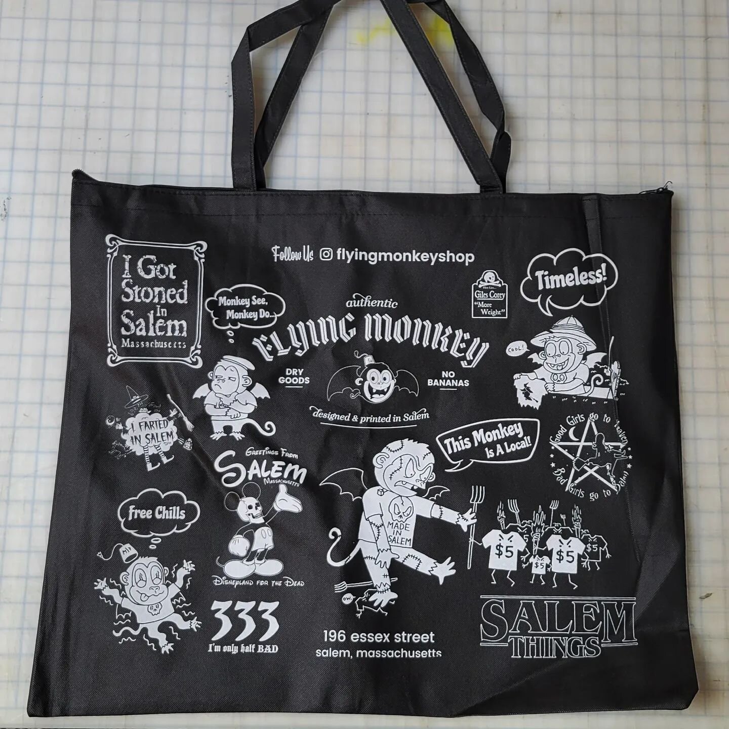 Printed by @salemgorilla distributed by @flyingmonkeyshop 

Tags:
#salem #salemmassachusetts #gorilla #gorillaprinting #gorillasalem #salemgorilla #flyingmonkey #flyingmonkeystore #monkey #supportsmallbusiness #tote #totebag #totebags #screenprinting