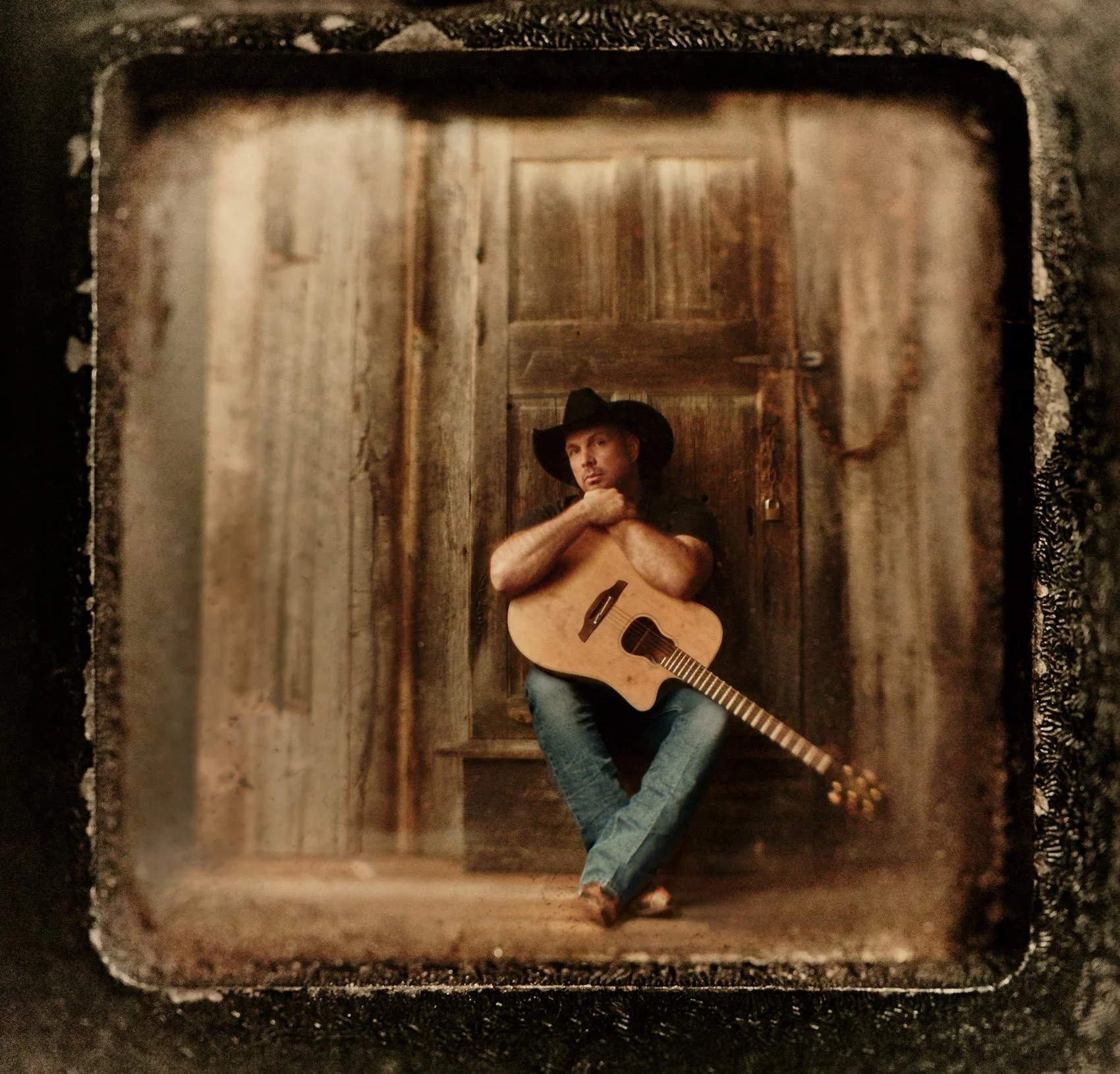 Garth_Brooks_608A_2.jpg