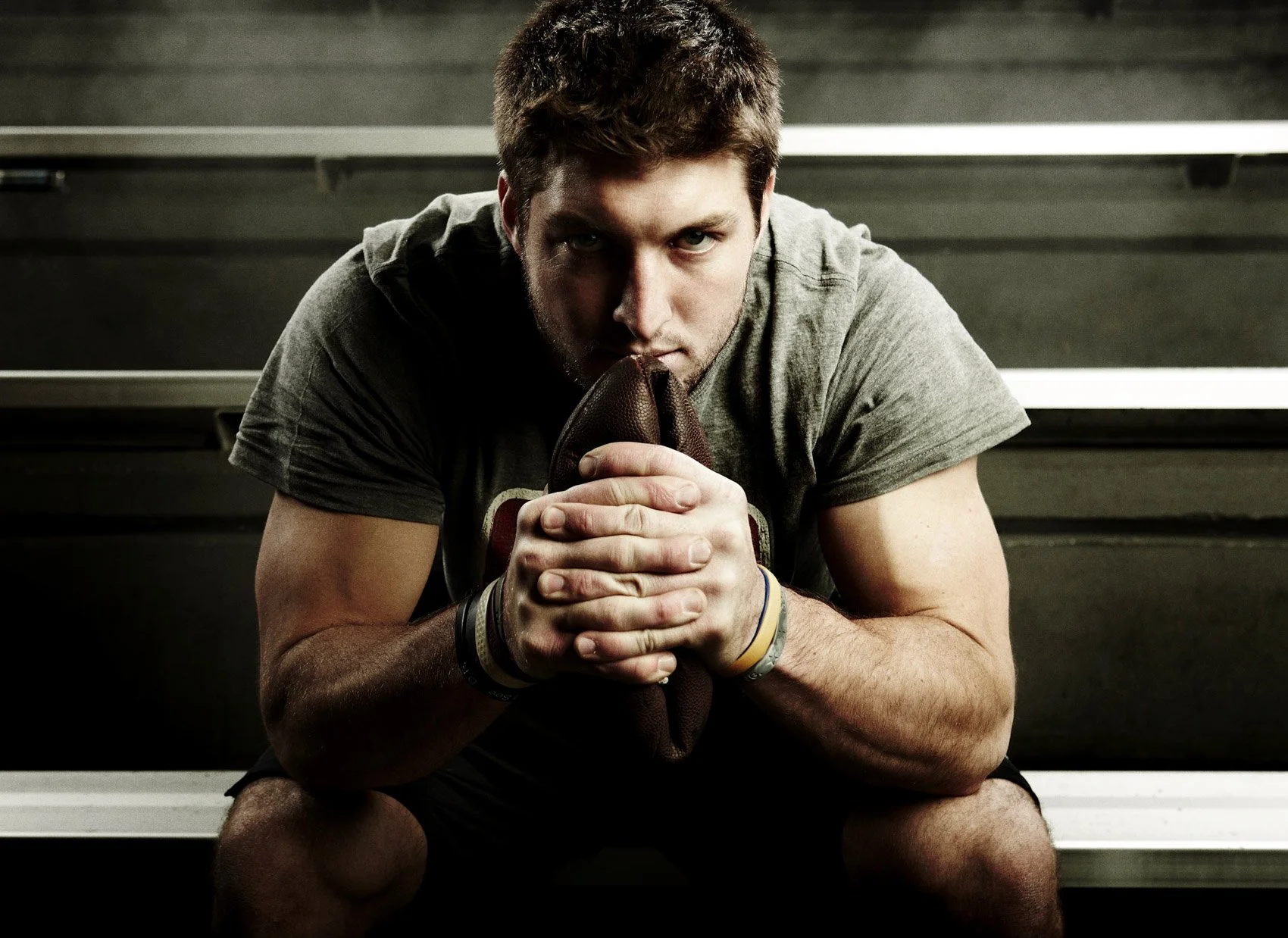 tim-tebow-celebrity-photographer-jeremy-cowart..jpg