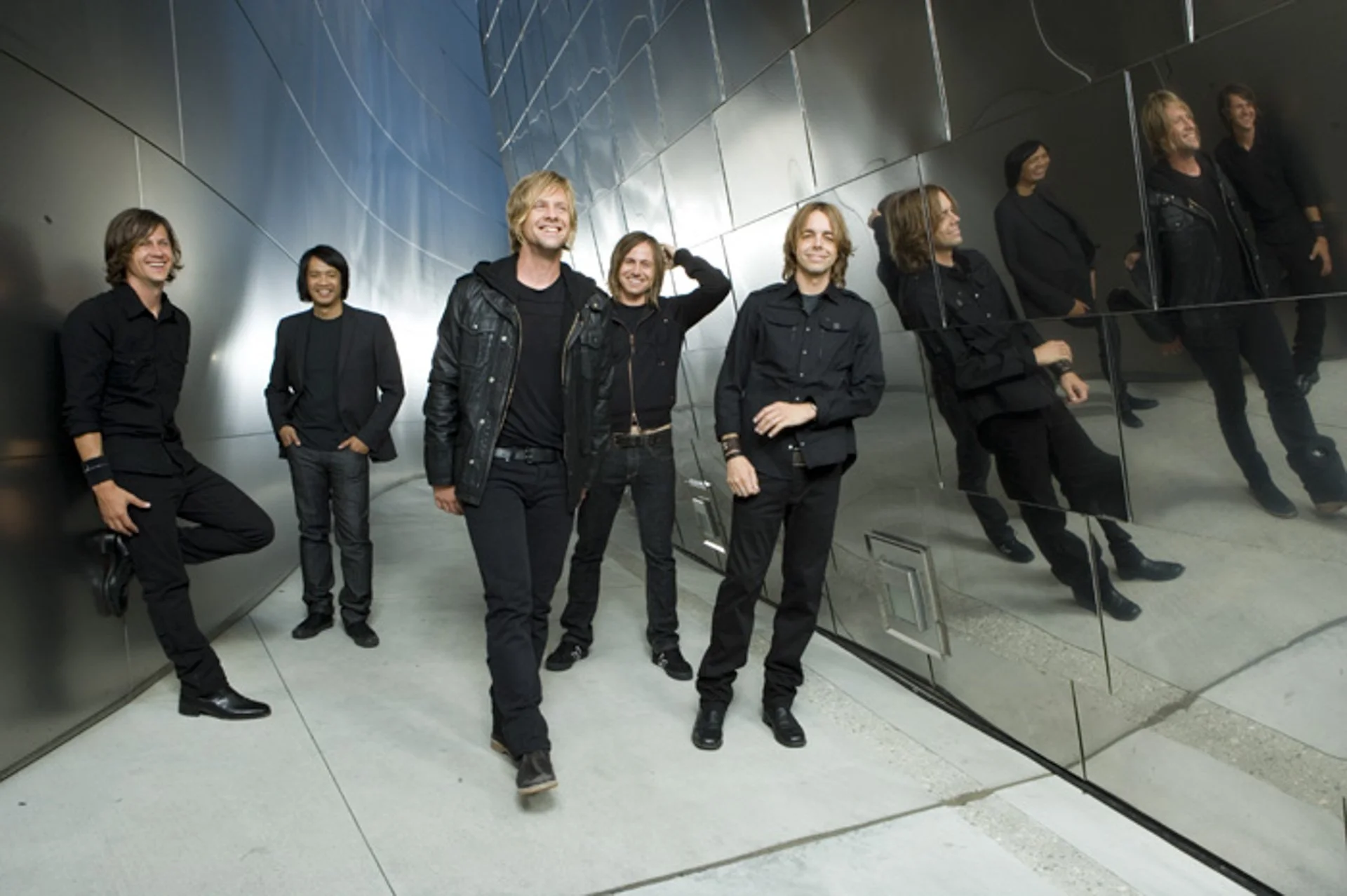 Switchfoot-1961.jpg