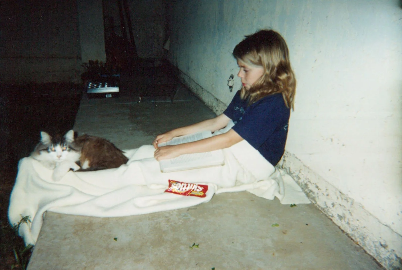 that cat was wild! he used to bring home so many 'presents' 