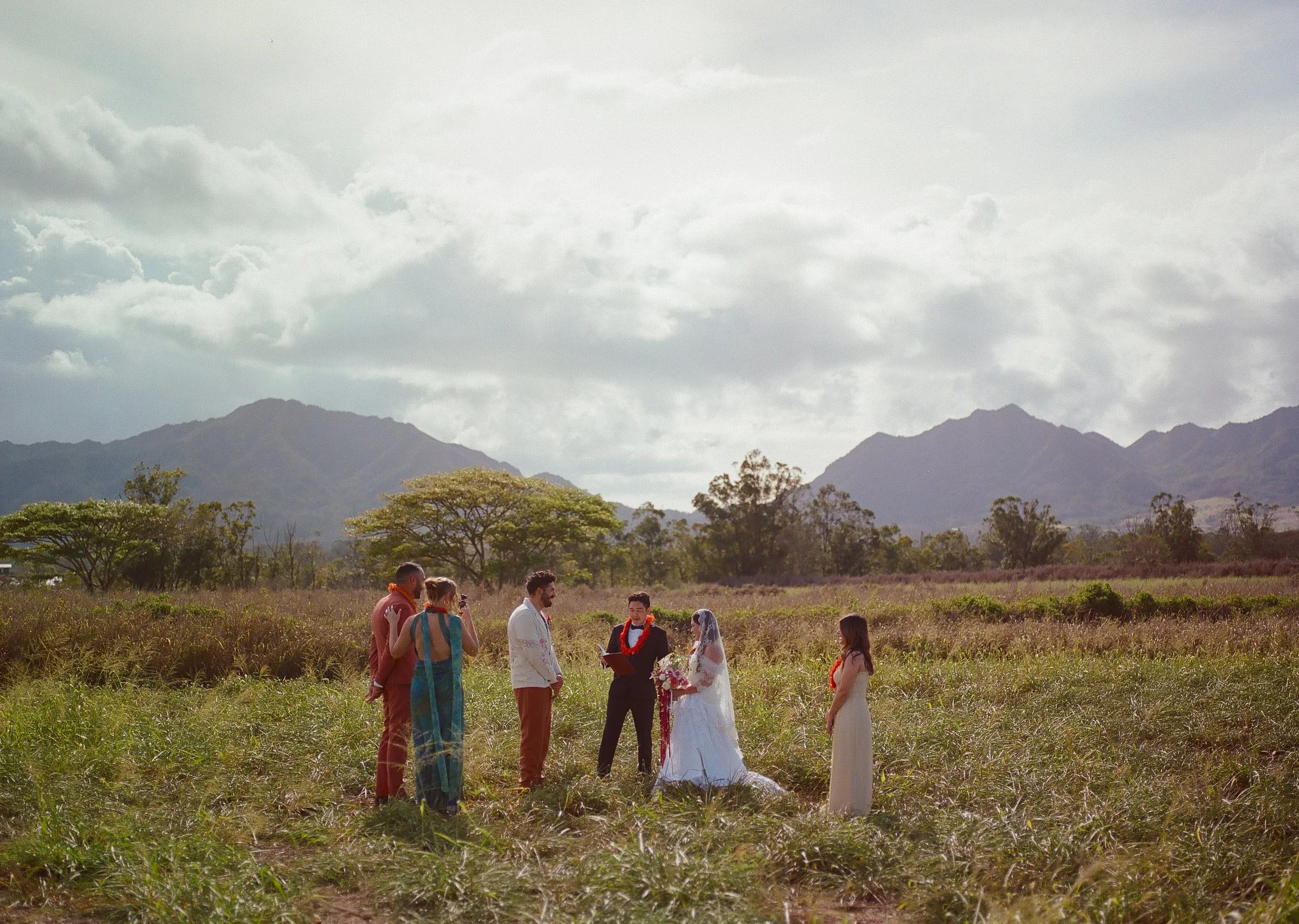hawaii-film-wedding-photographer-oahu-45.jpg