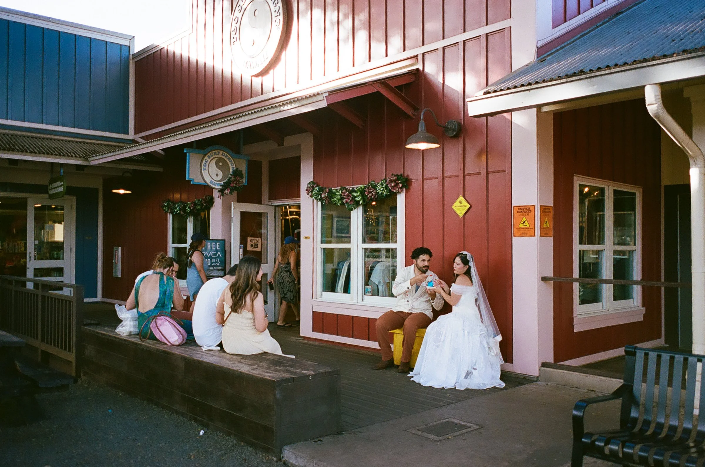 hawaii-film-wedding-photographer-oahu-90.jpg