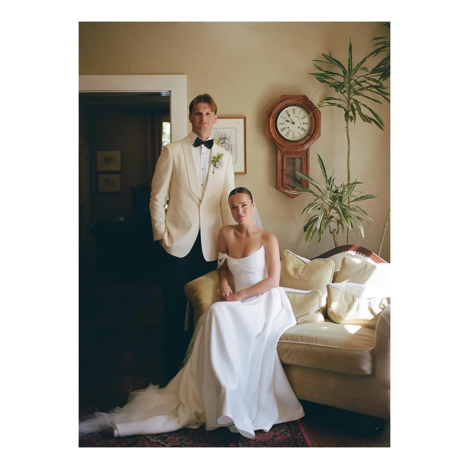 i had a moment during this wedding where i thought &ldquo;this is so much fun&rdquo;.
when the love of two people can ooze through the veins of those around them 
its palpable. 
tori &amp; nik are magnetic. 

coordinator: @everlastevents 
venue: @sim