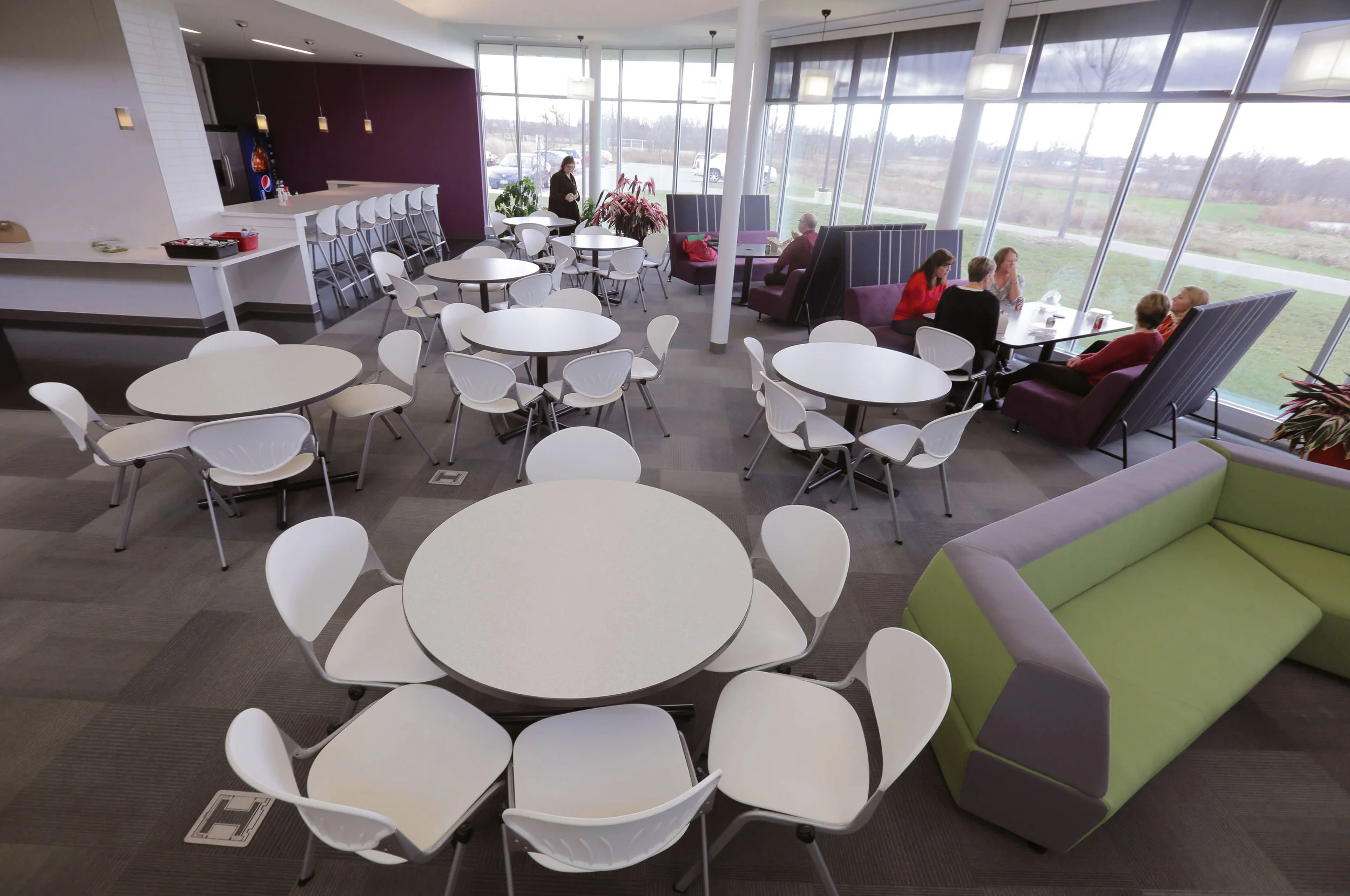 People eating lunch in the atrium