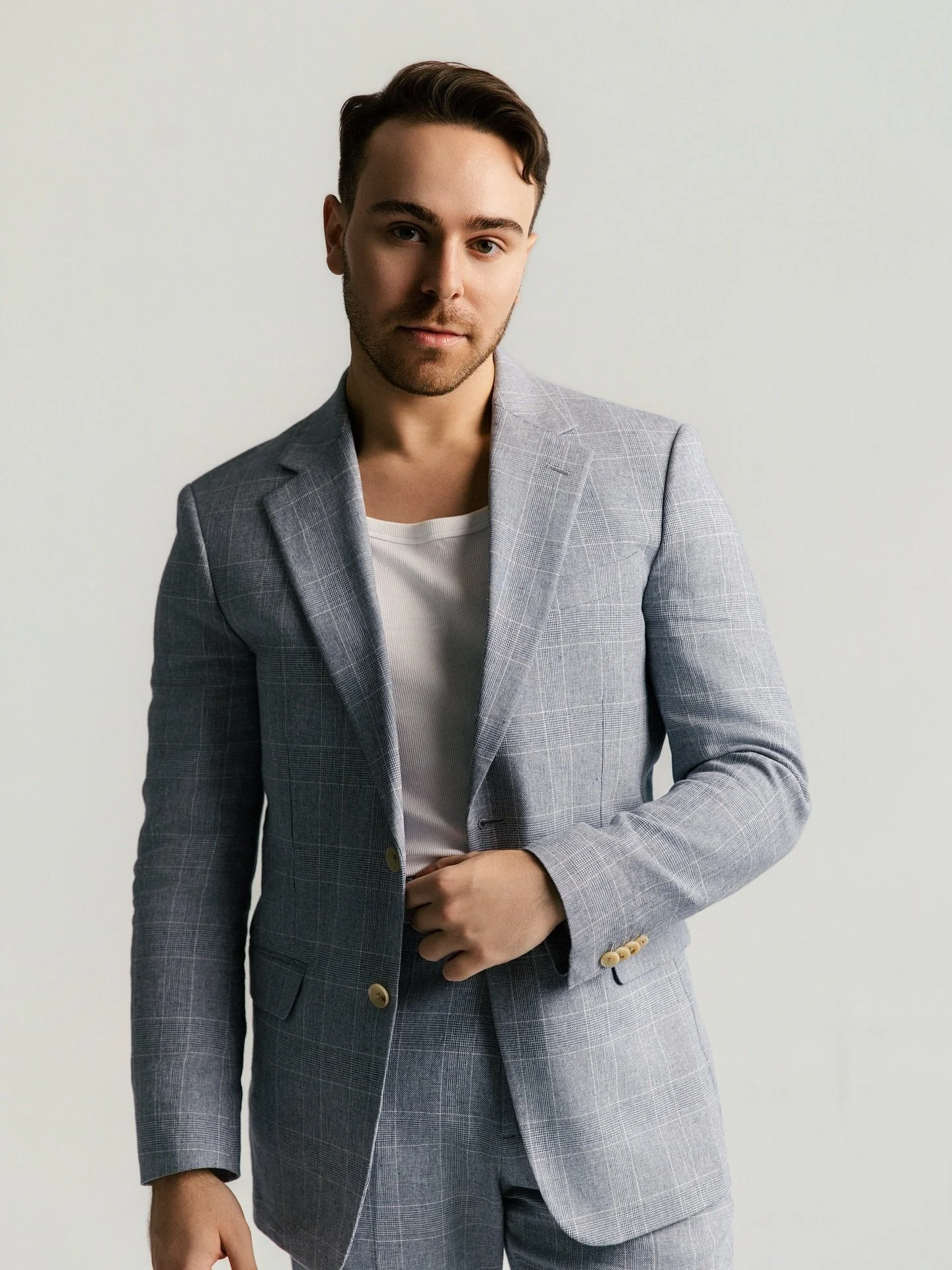 Honored to be joining @rwsglobalofficial this Fall; assisting Creative Director, Robbie Eicher, and Senior Executive Creative Director Jason A. Sparks. Very excited to continue developing my creative resume and build on my work behind the table. 

#r