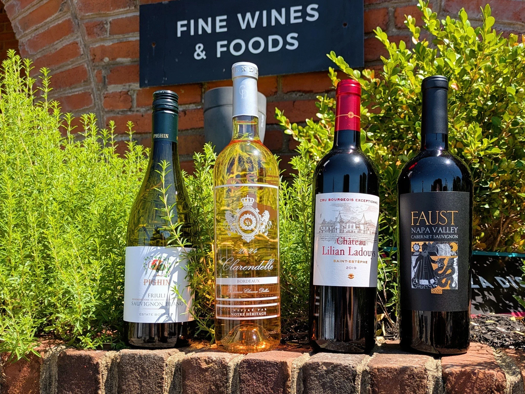 We're excited to kick off the month this Friday from 5-7pm at Flights + Bites! Our friends over at @winetrendscincy are bringing some easy summer sippers and a couple of fantastic grilling accompaniments. And speaking of exciting, we just dropped Jul